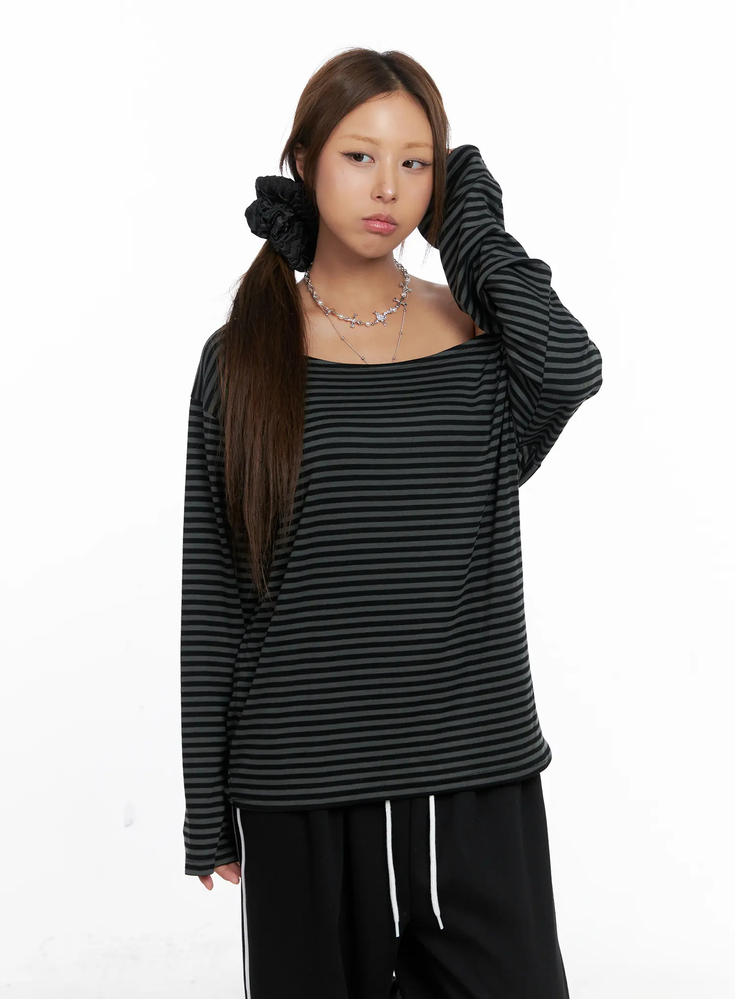 Off-Shoulder Striped Top CS524 - Image 7