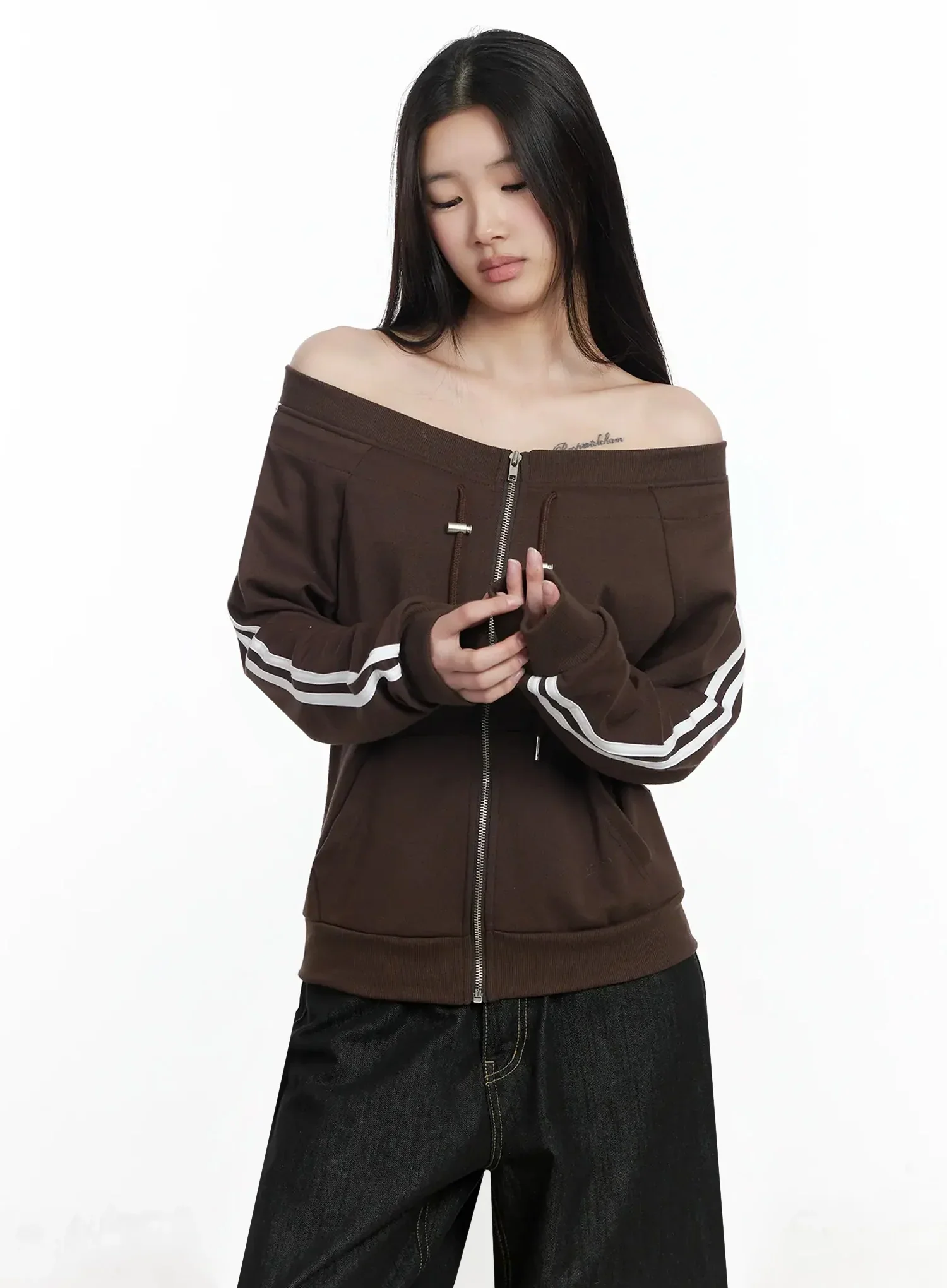 Off-Shoulder Track Zip-Up Sweatshirt IM506 - Image 7