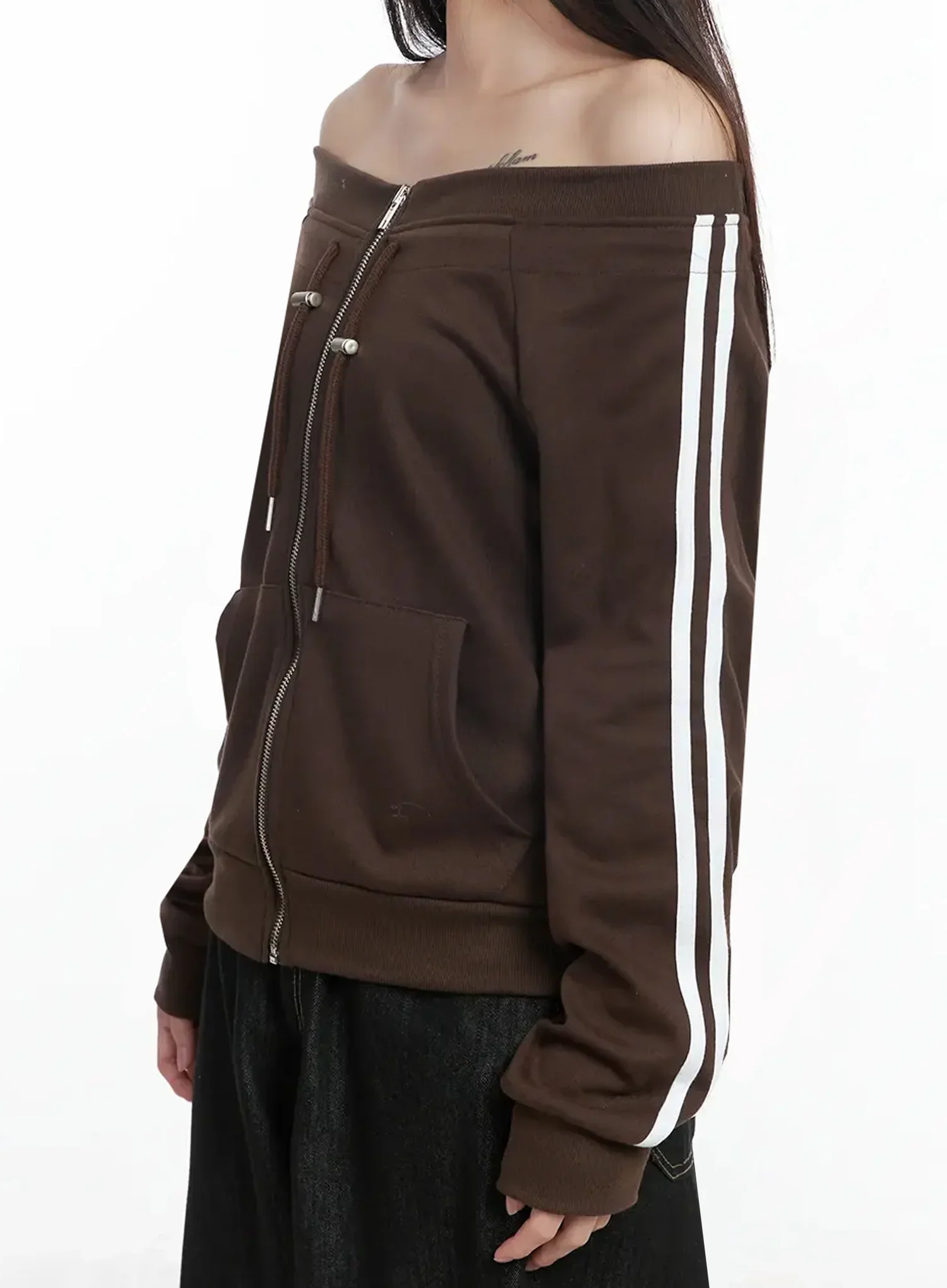 Off-Shoulder Track Zip-Up Sweatshirt IM506 - Image 9