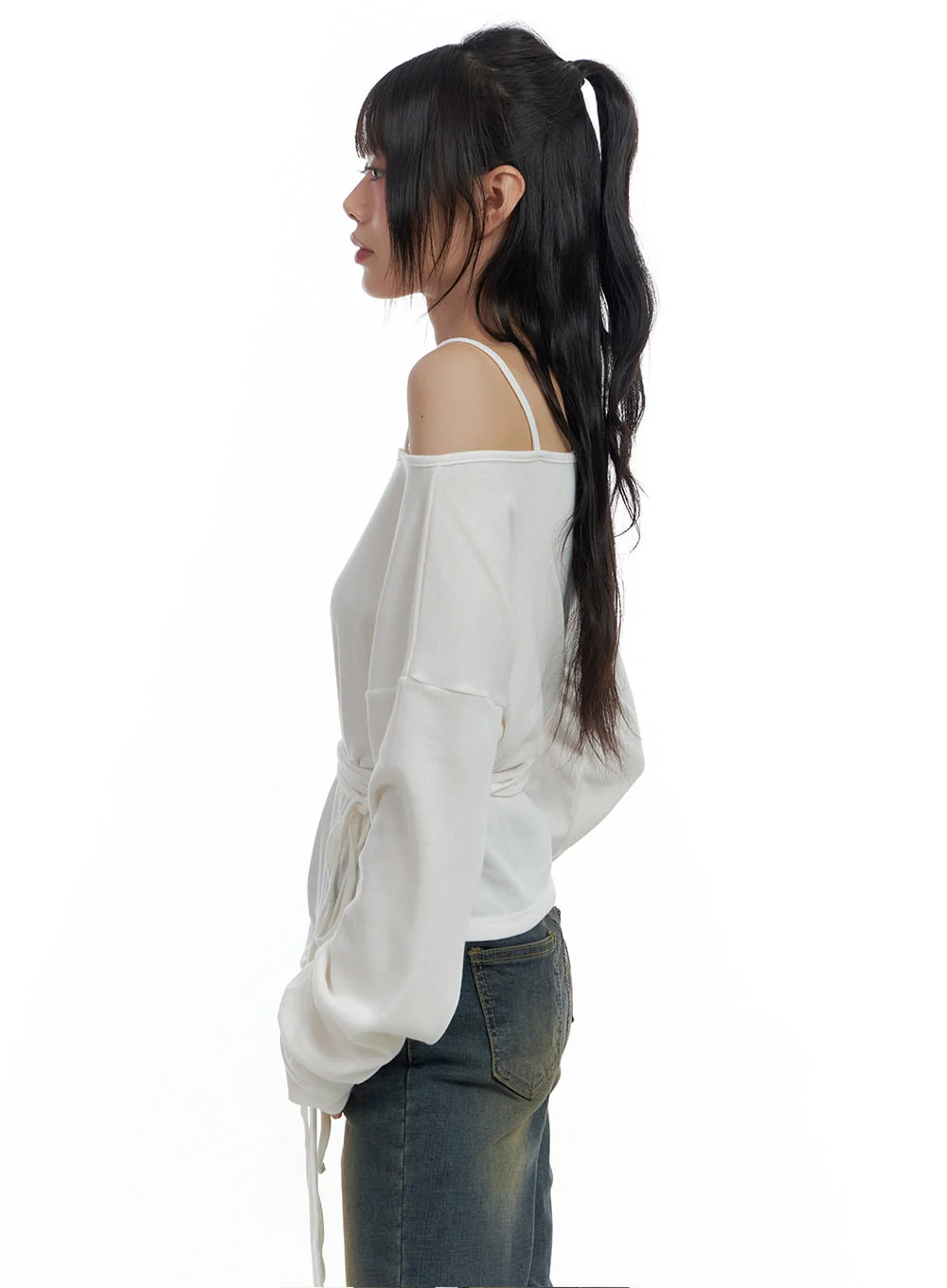 One-Shoulder Unbalanced Strap T-Shirt CS419 - Image 4