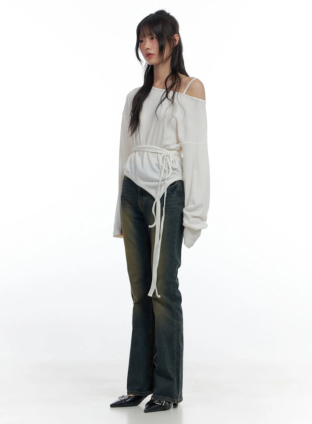One-Shoulder Unbalanced Strap T-Shirt CS419 - Image 5