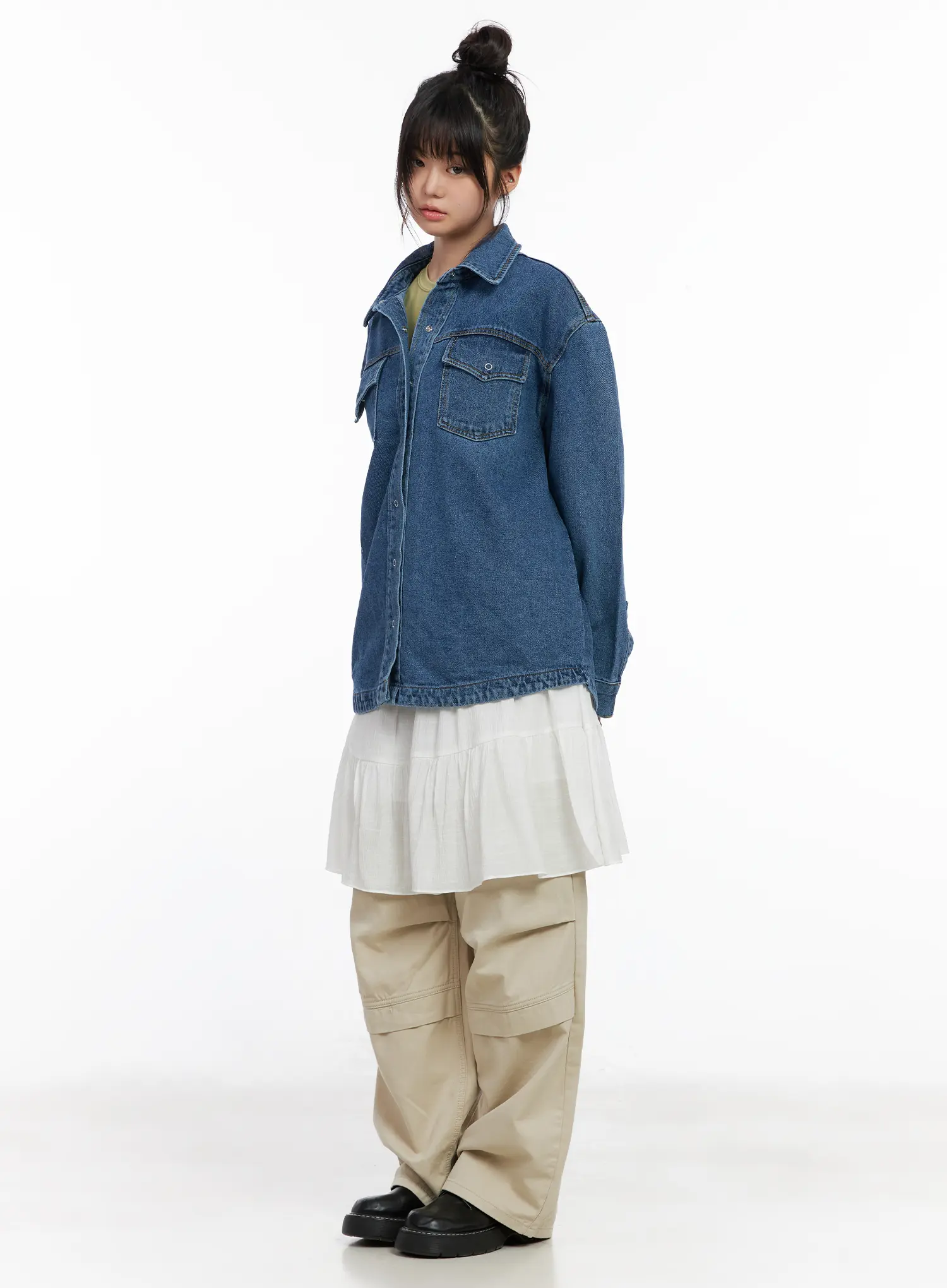 Oversized Denim Buttoned Jacket CM512 - Image 3