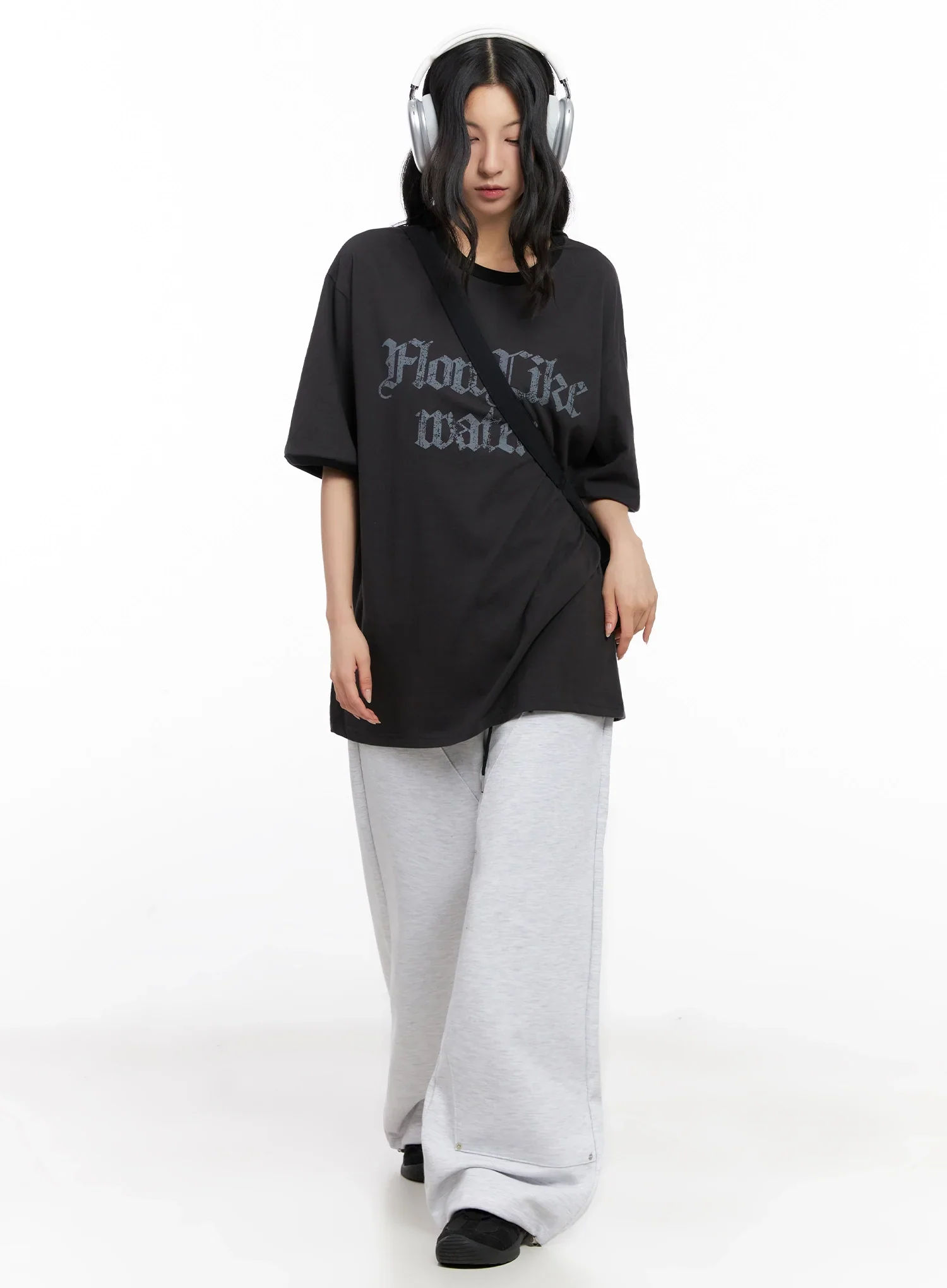 Oversized Gothic Graphic Print Tee IG508 - Image 2