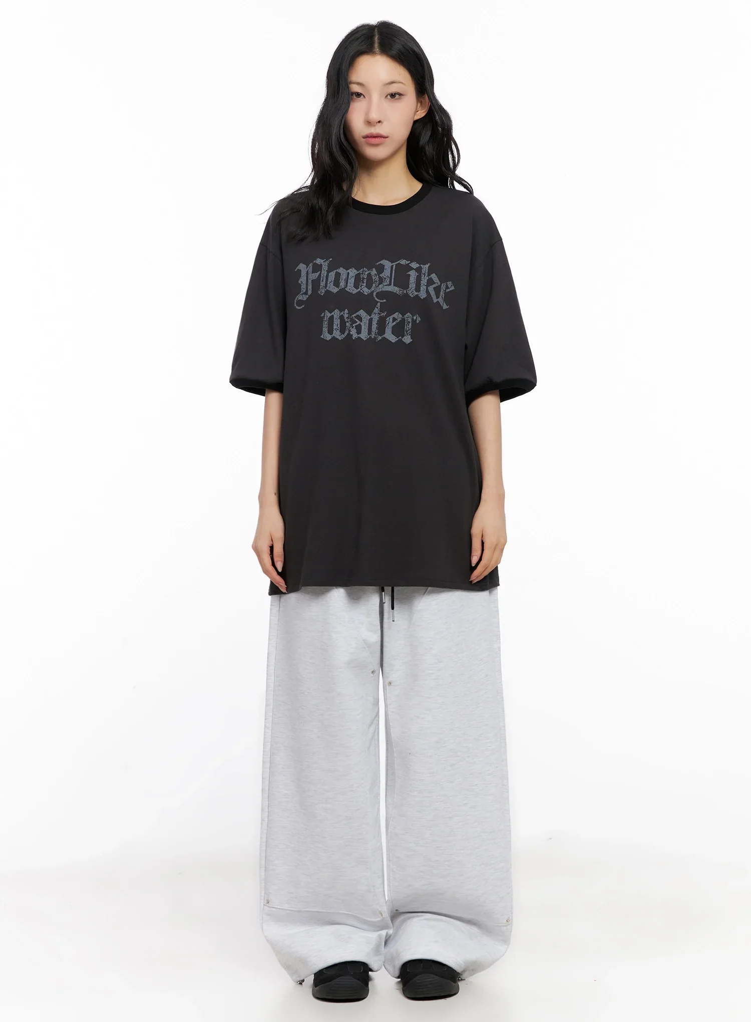 Oversized Gothic Graphic Print Tee IG508 - Image 4