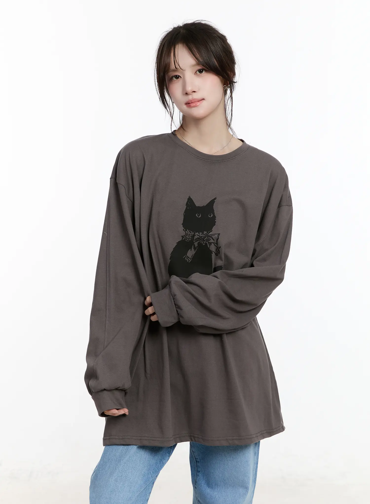 Oversized Graphic Long Sleeve Tee CM505 - Image 8