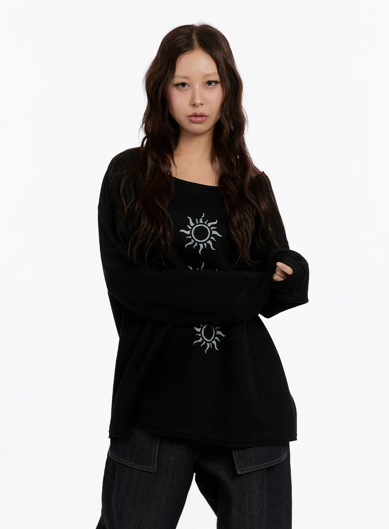 Oversized Graphic Off-Shoulder Sweatshirt CN527 - Image 8