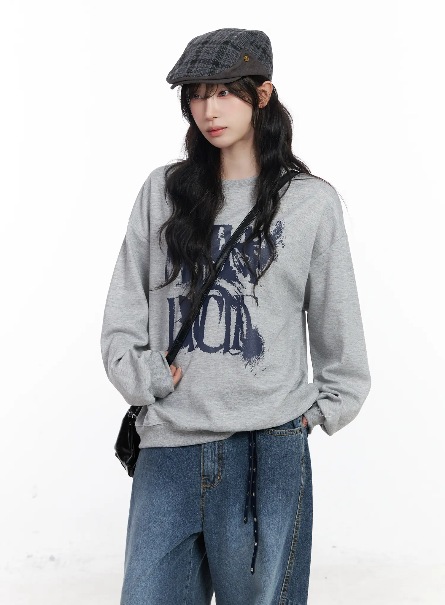 Oversized Graphic Sweatshirt CJ527 - Image 9