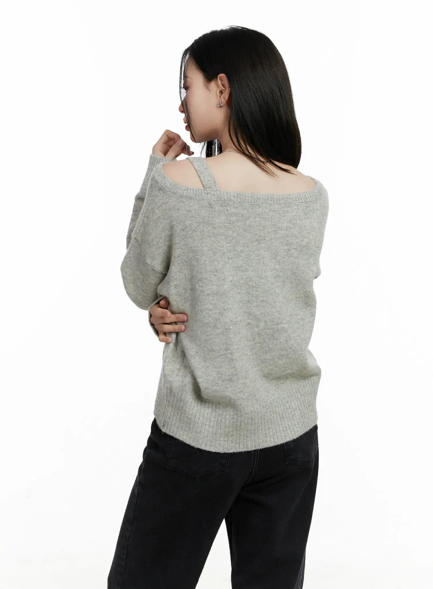 Oversized Off-Shoulder Knit Sweater F502 - Image 10