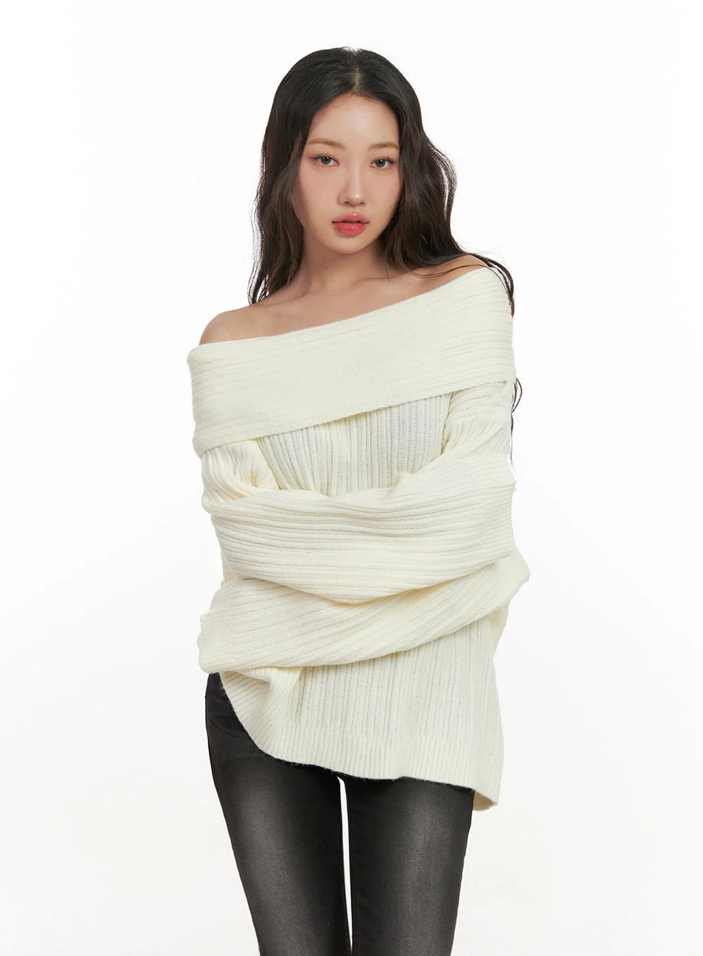 Oversized Off-Shoulder Sweater CN426 - Image 9