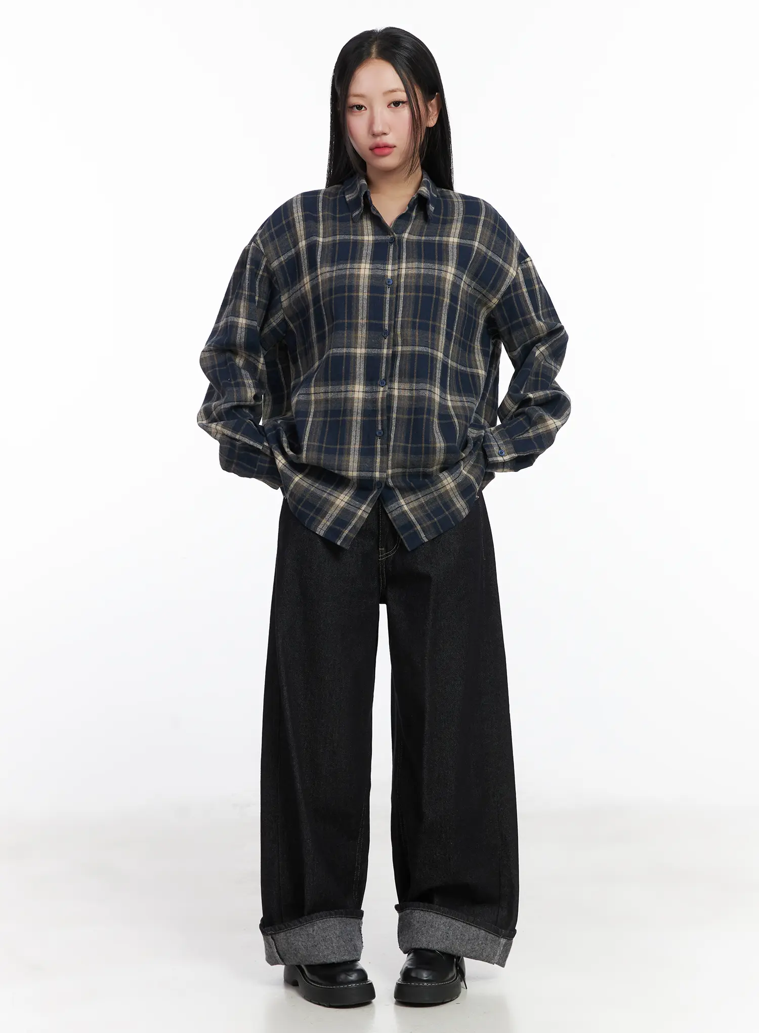 Oversized Plaid Button-Up Shirt CD529 - Image 3