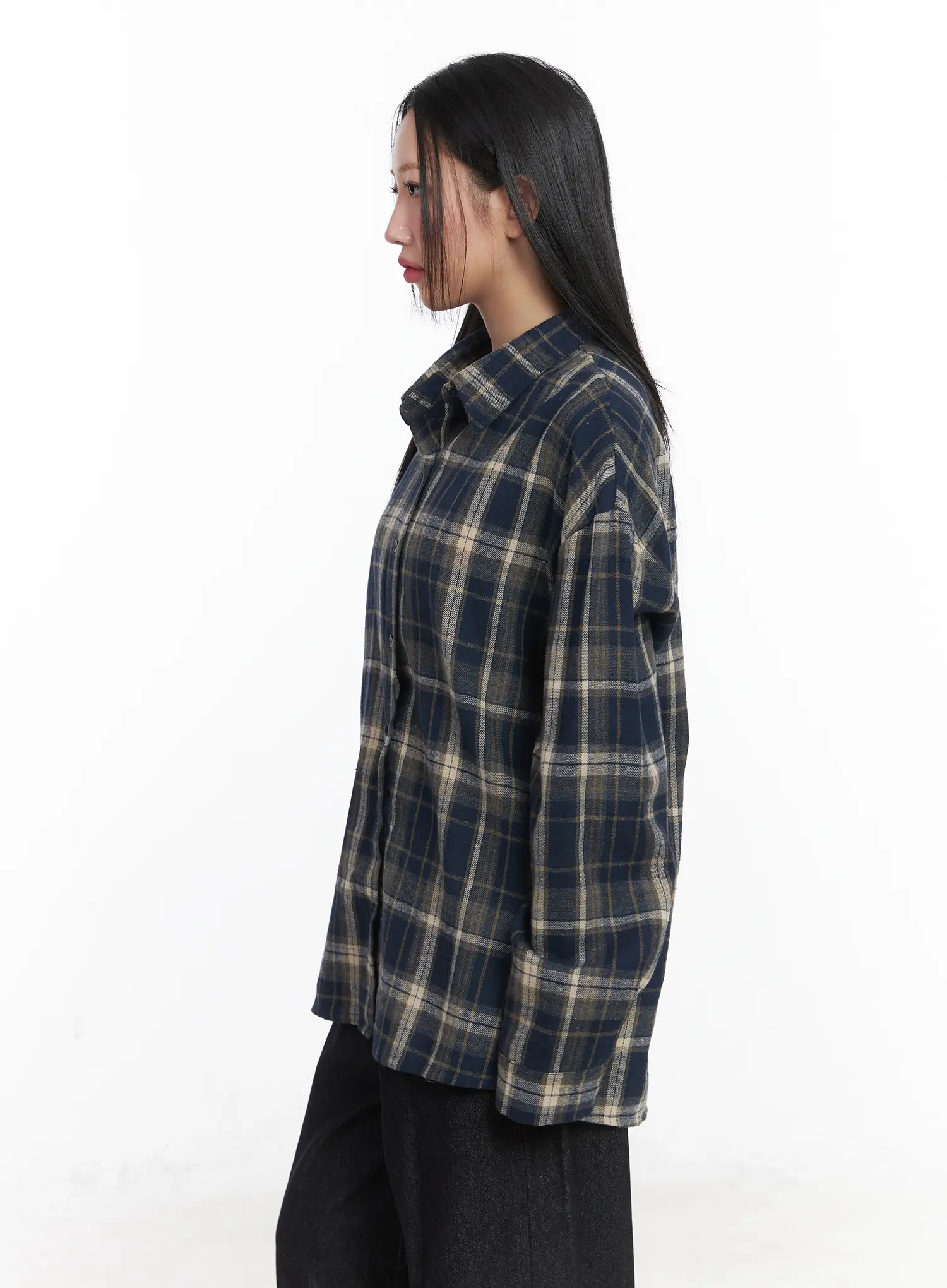 Oversized Plaid Button-Up Shirt CD529 - Image 6