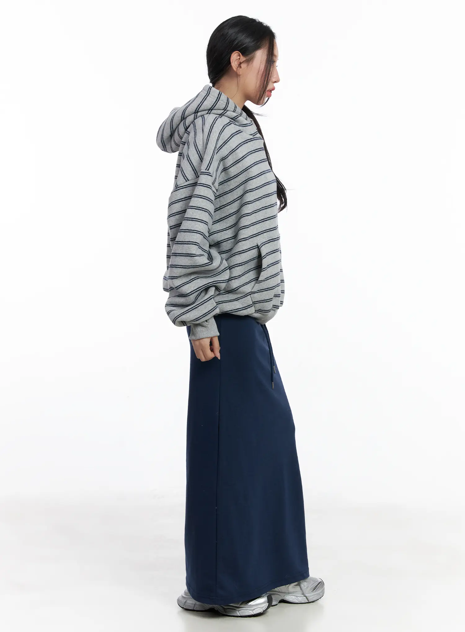 Oversized Striped Winter Hoodie CJ515 - Image 8