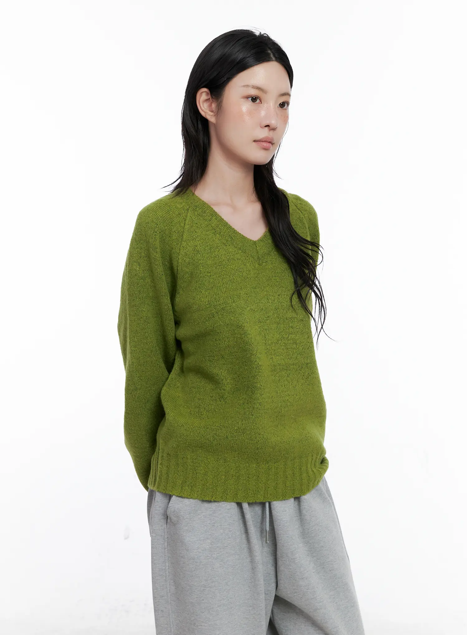 Oversized V-Neck Knit Sweater CS529 - Image 7