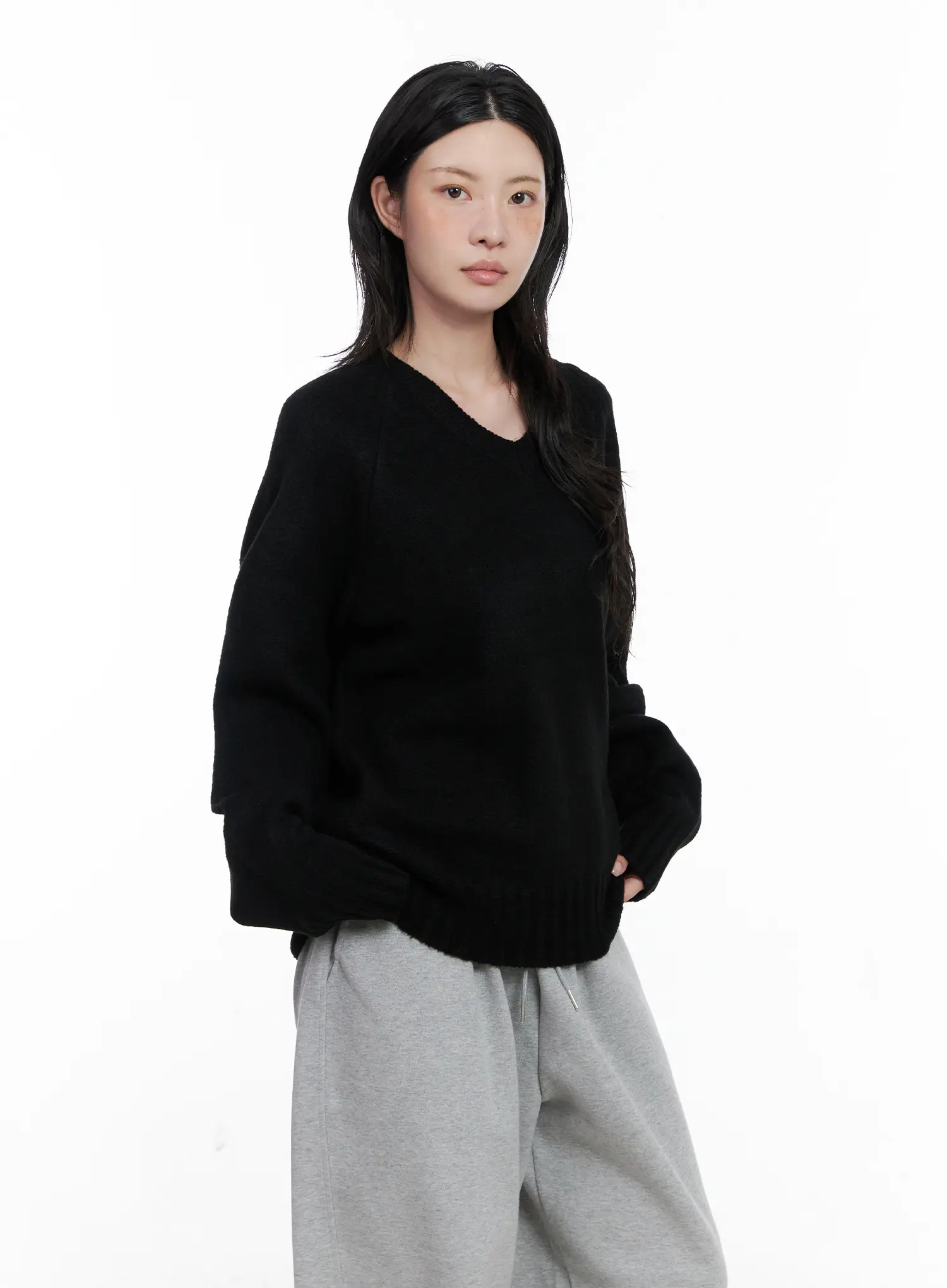 Oversized V-Neck Knit Sweater CS529 - Image 8