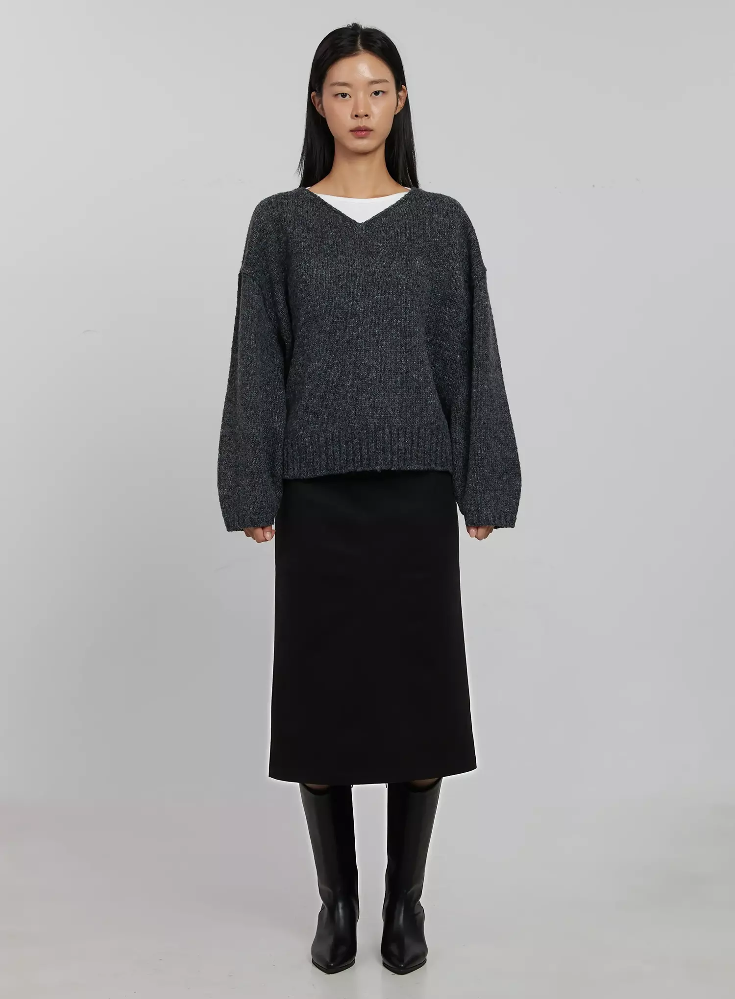 Oversized V-Neck Knit Top IJ508 - Image 4
