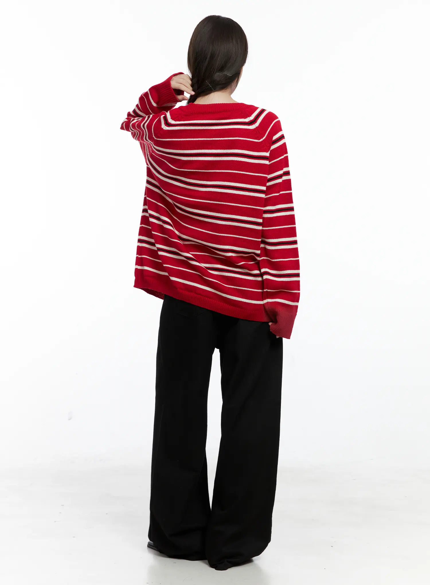 Oversized V-Neck Striped Knit Sweater CO503 - Image 4