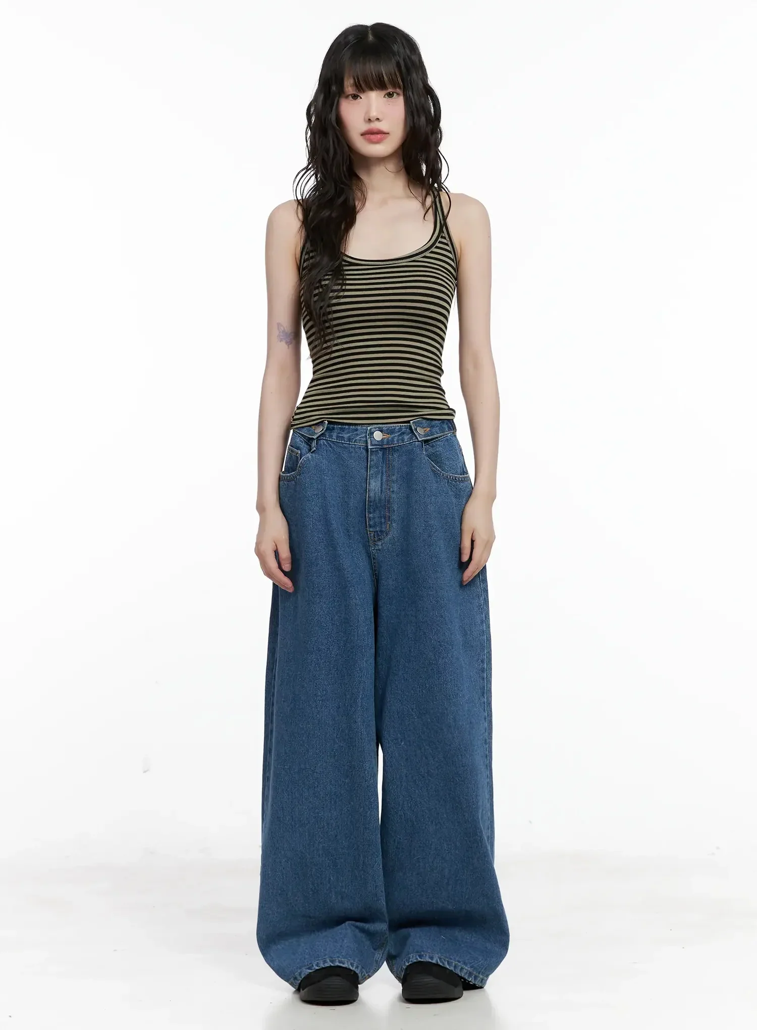 Pharita Loose-Fit Jeans IL528 - Image 5