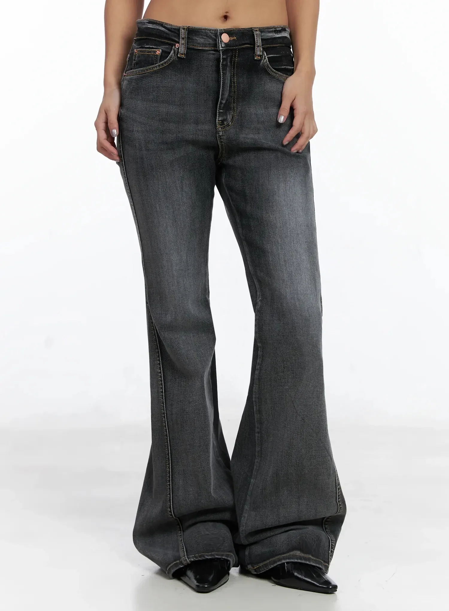 Phoe Flared Jeans ID503 - Image 7