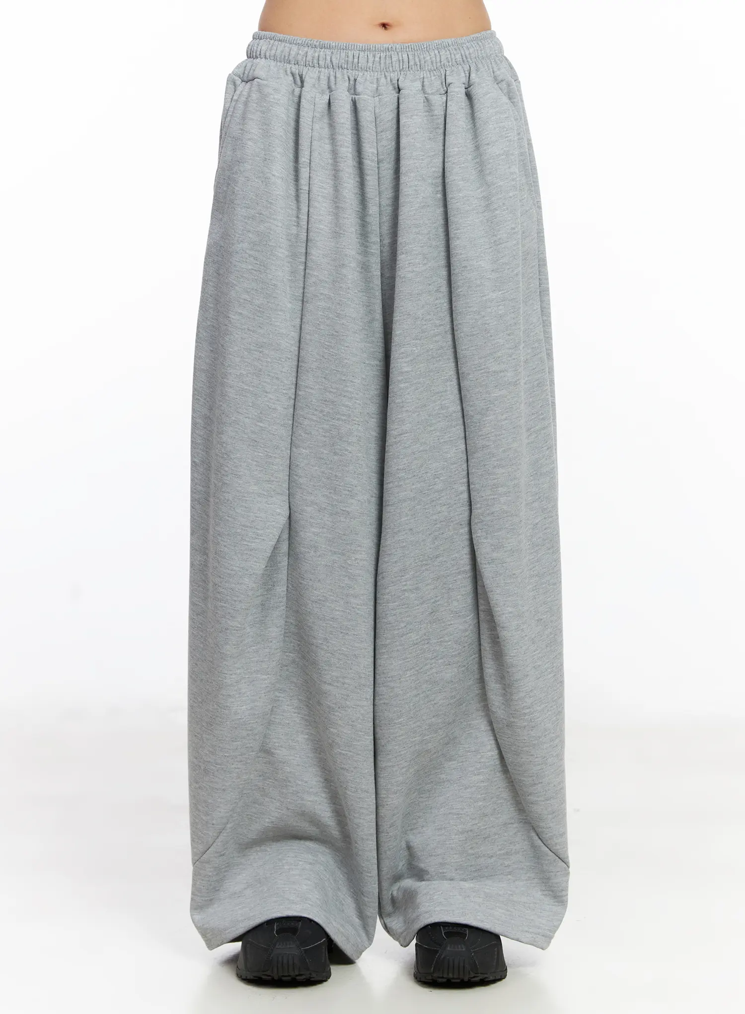 Pin Tuck Balloon-Fit Sweatpants CJ523 - Image 2