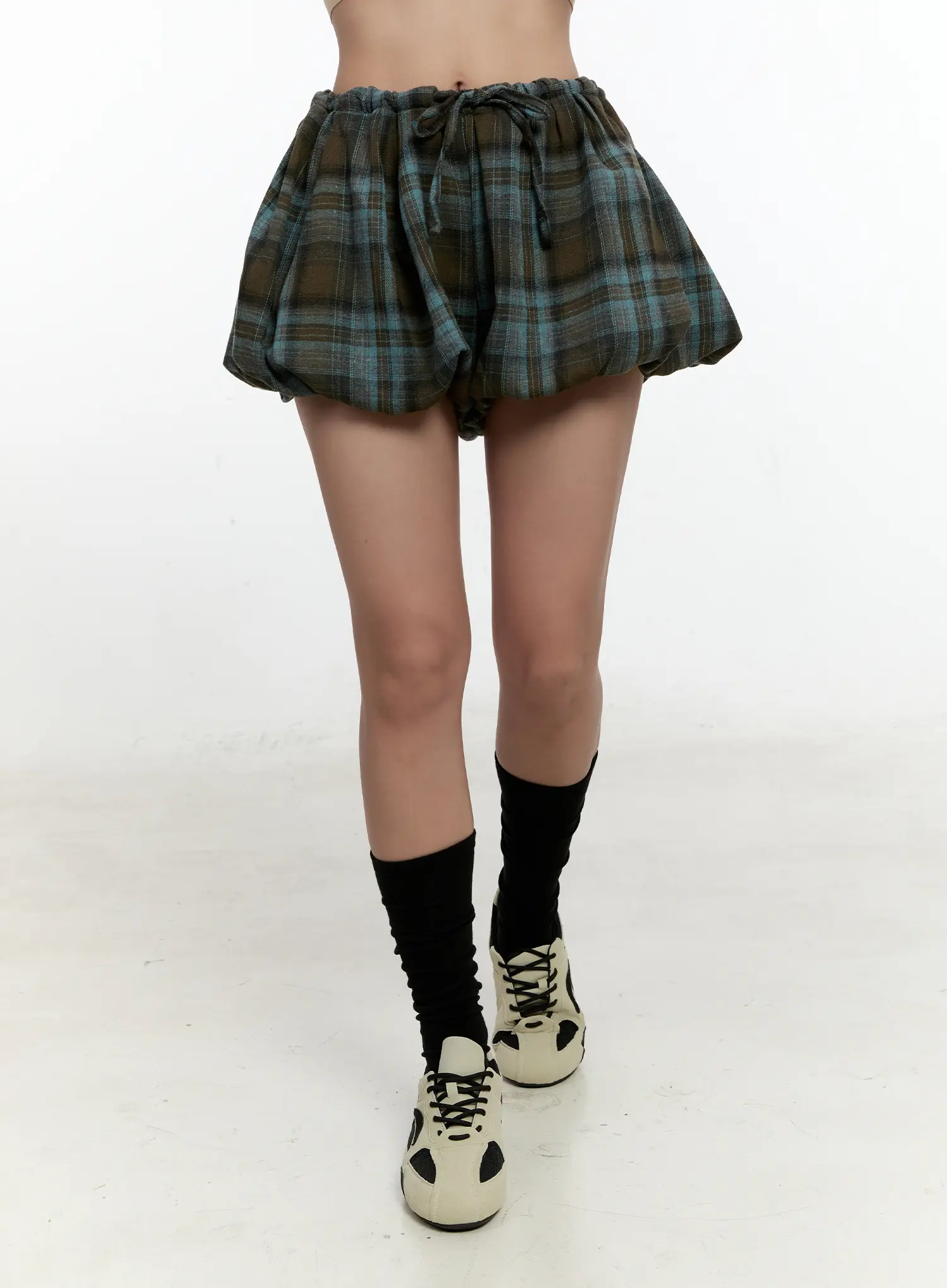 Plaid Balloon Shorts CN505 - Image 10