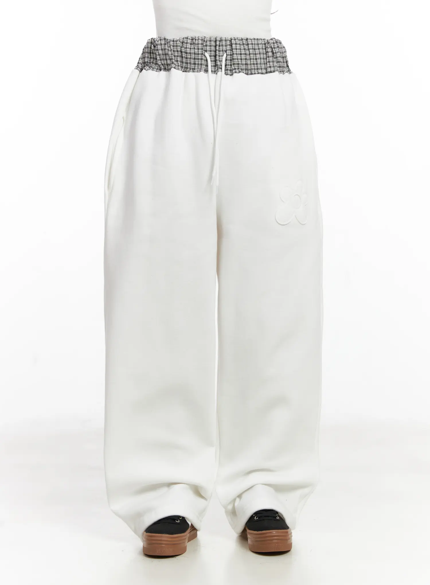 Plaid Trim Sweatpants CN527 - Image 10