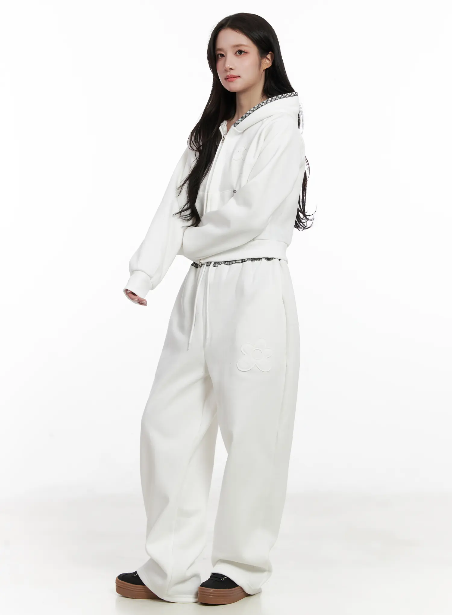 Plaid Trim Sweatpants CN527 - Image 4
