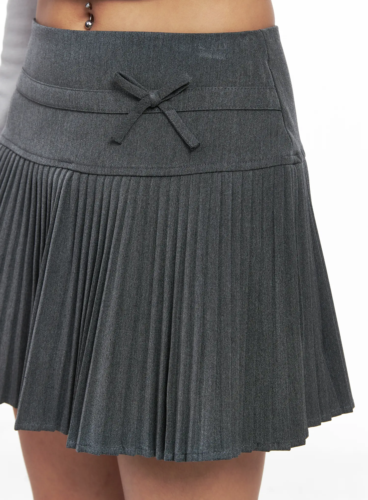 Pleated Bow Accent Mini Skirt CO510 - Image 8