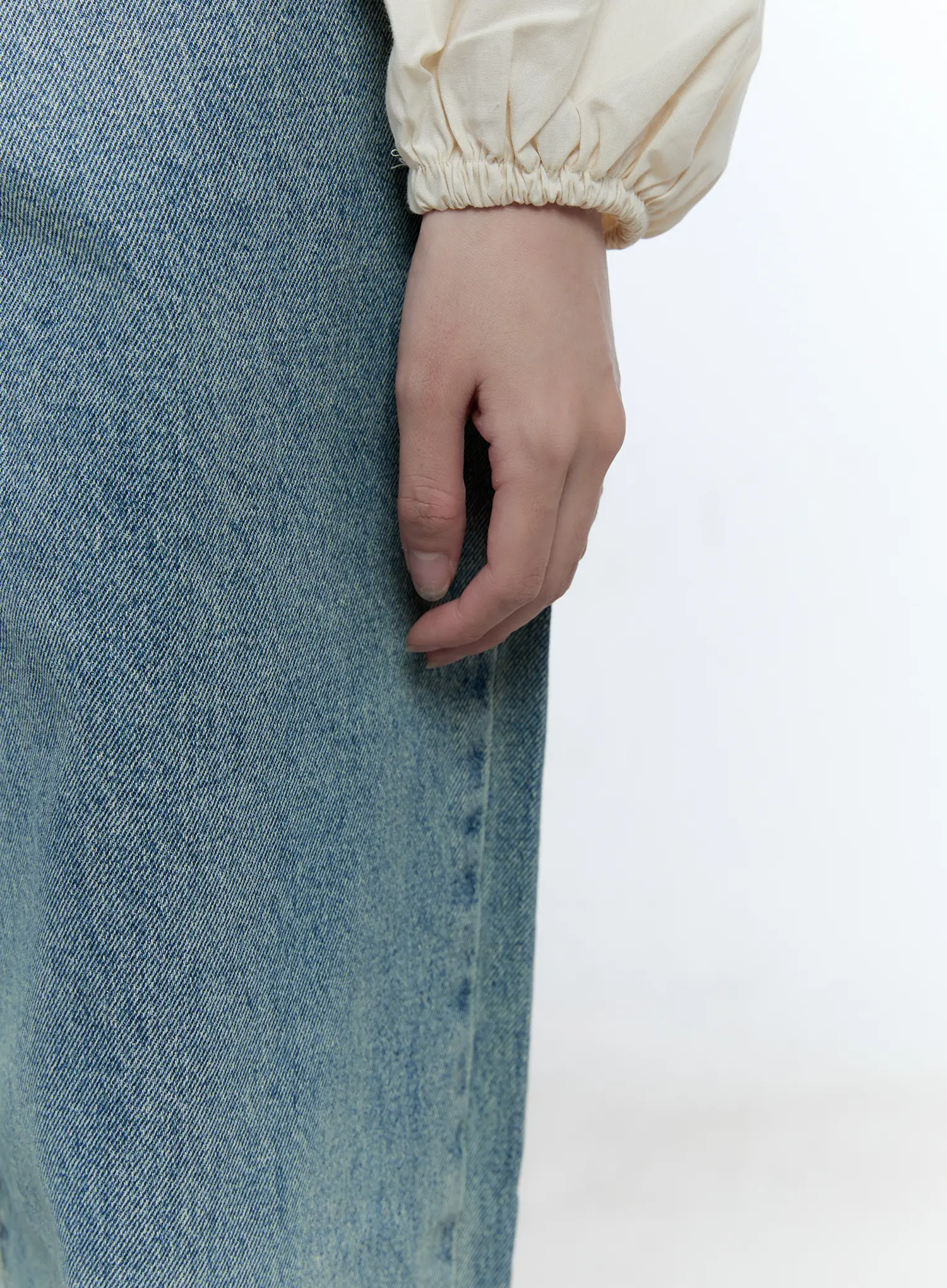 Puff-Sleeve Shirred Blouse CG512 - Image 9