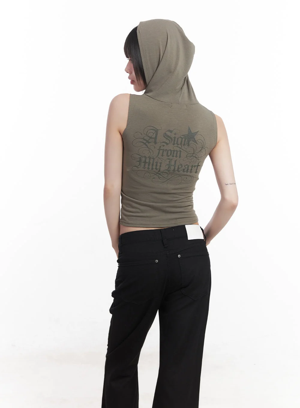 Quarter-Zip Sleeveless Hoodie CU505 - Image 7