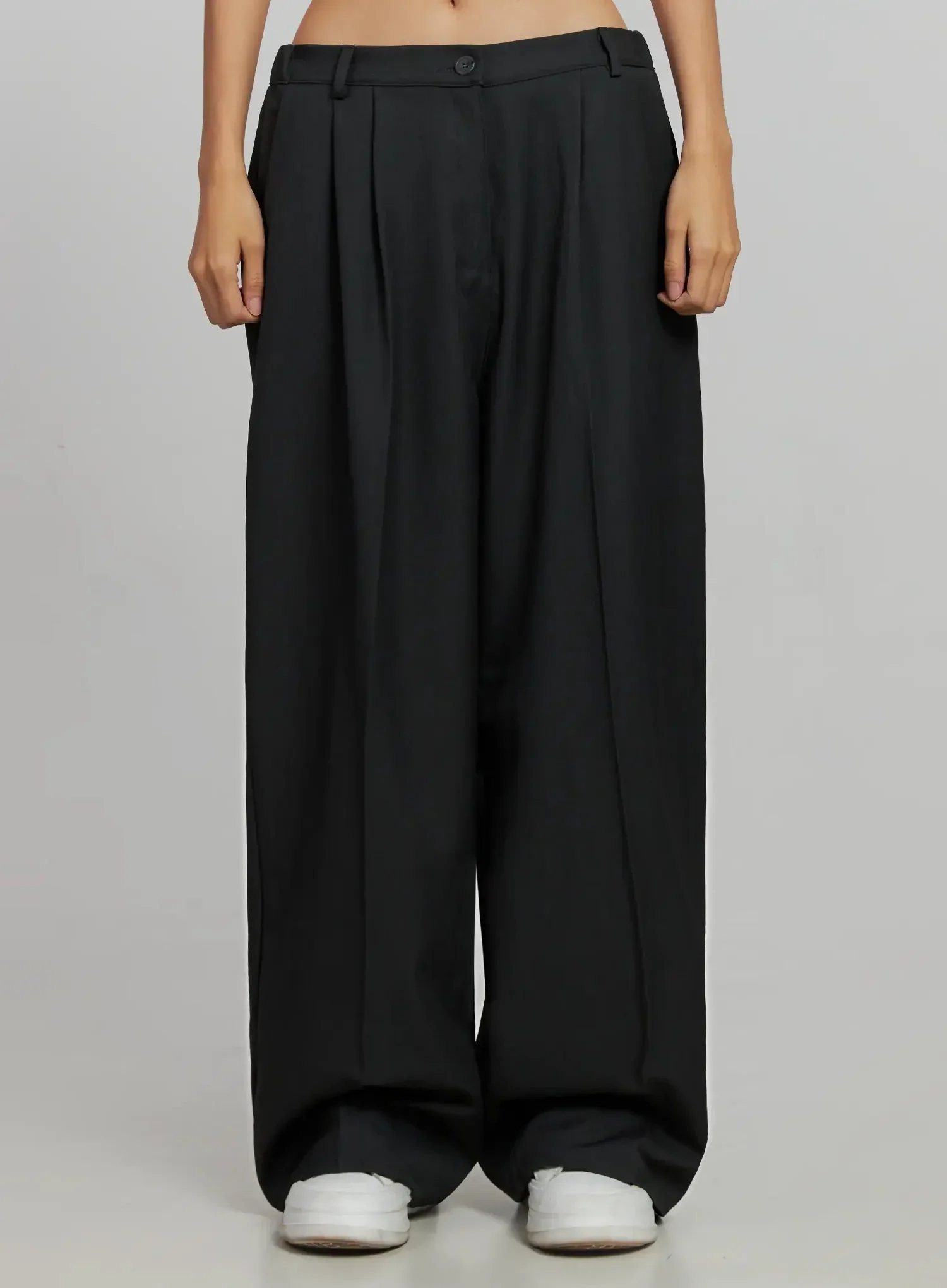 Relaxed Fit Wide-Leg Trousers IJ502