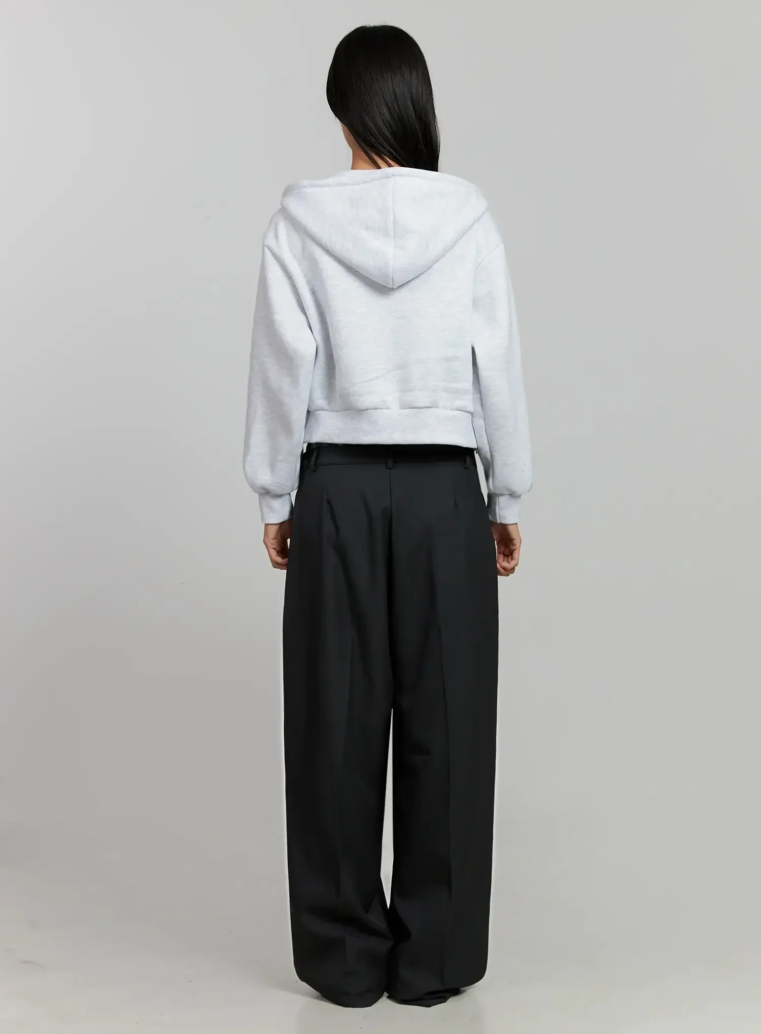 Relaxed Fit Wide-Leg Trousers IJ502 - Image 10