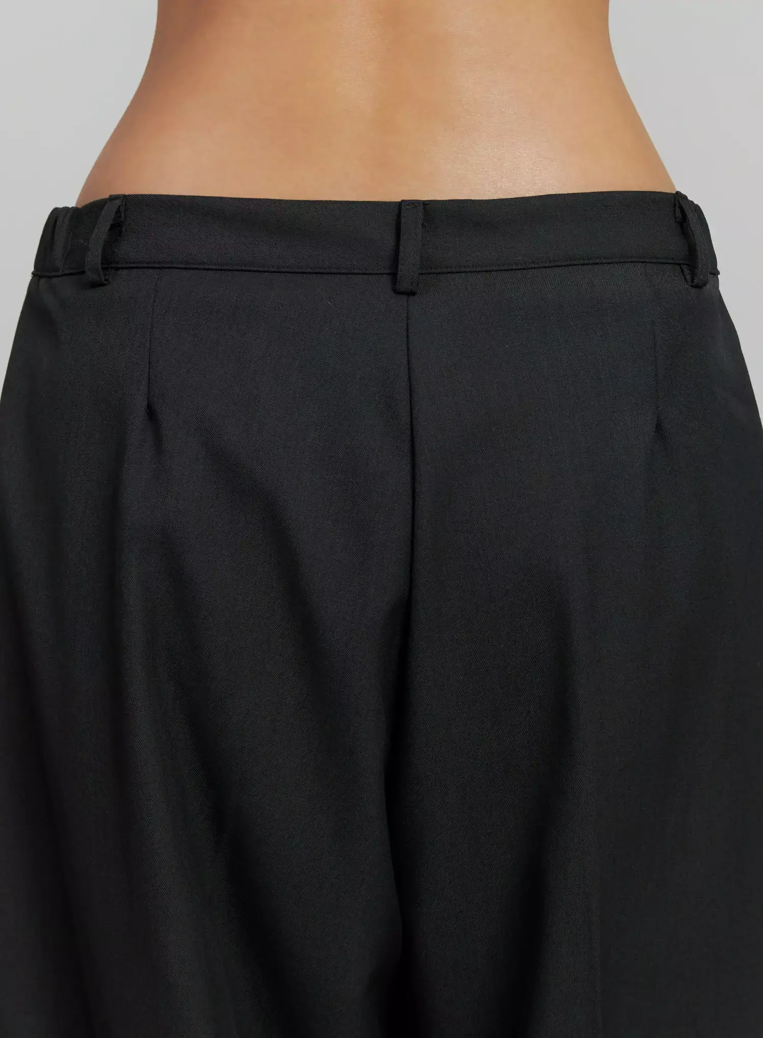 Relaxed Fit Wide-Leg Trousers IJ502 - Image 12