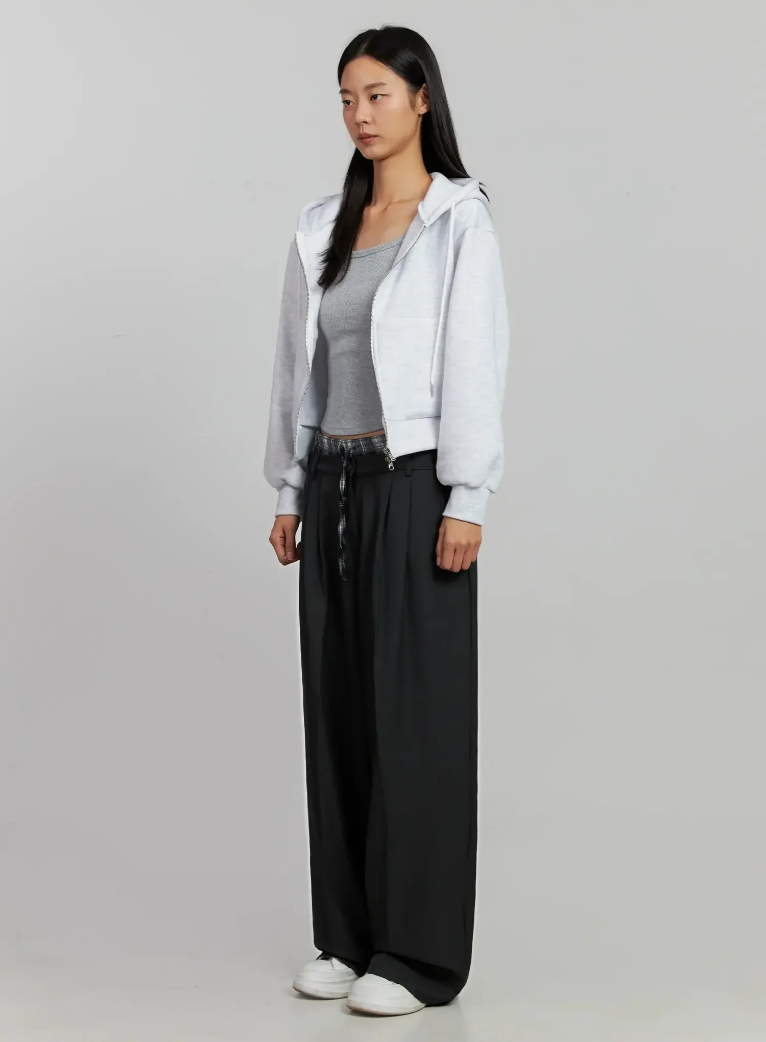 Relaxed Fit Wide-Leg Trousers IJ502 - Image 8
