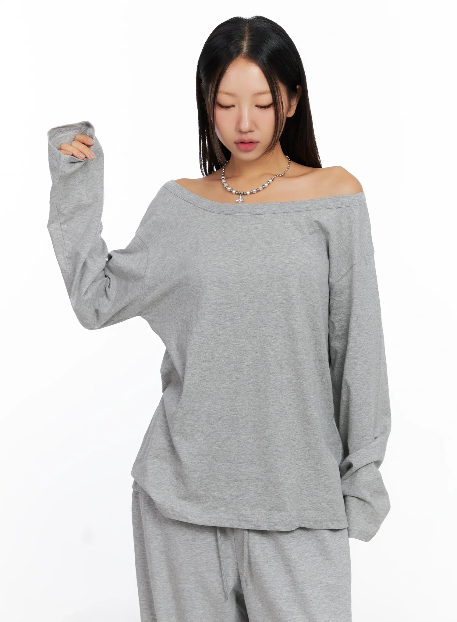 Relaxed Off-Shoulder Long Sleeve Top CO514 - Image 6