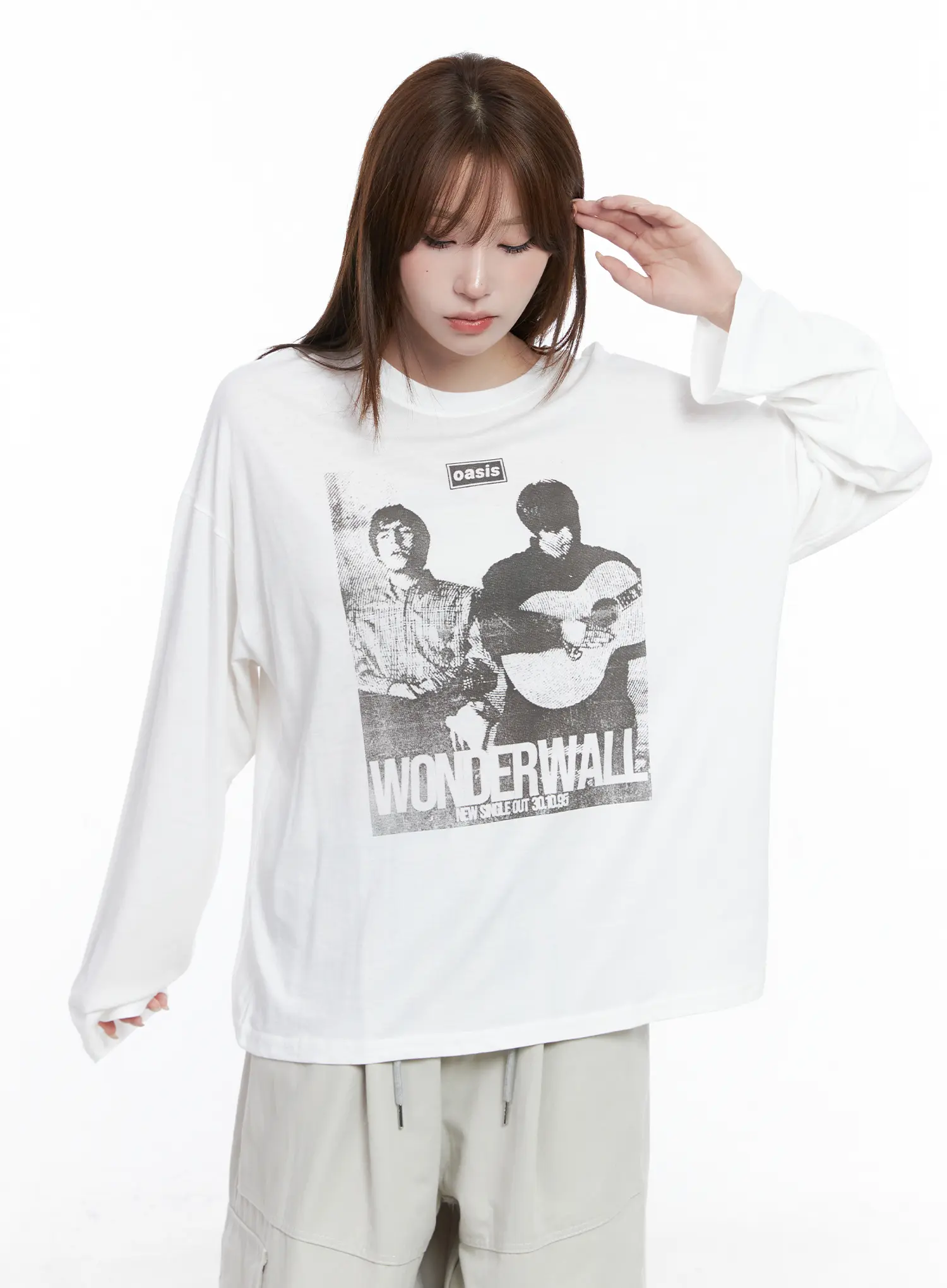 Retro Wonder Print Loose Fit Tee CG529 - Image 7