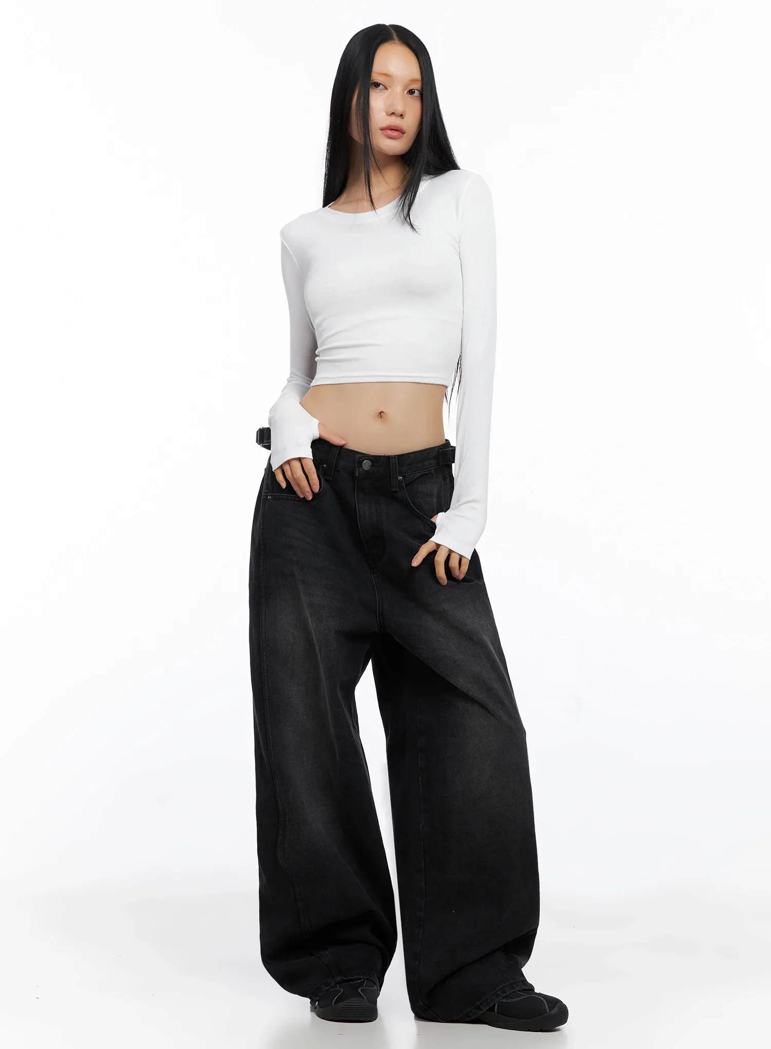 Ribbed Long Sleeve Crop Top IO517 - Image 2