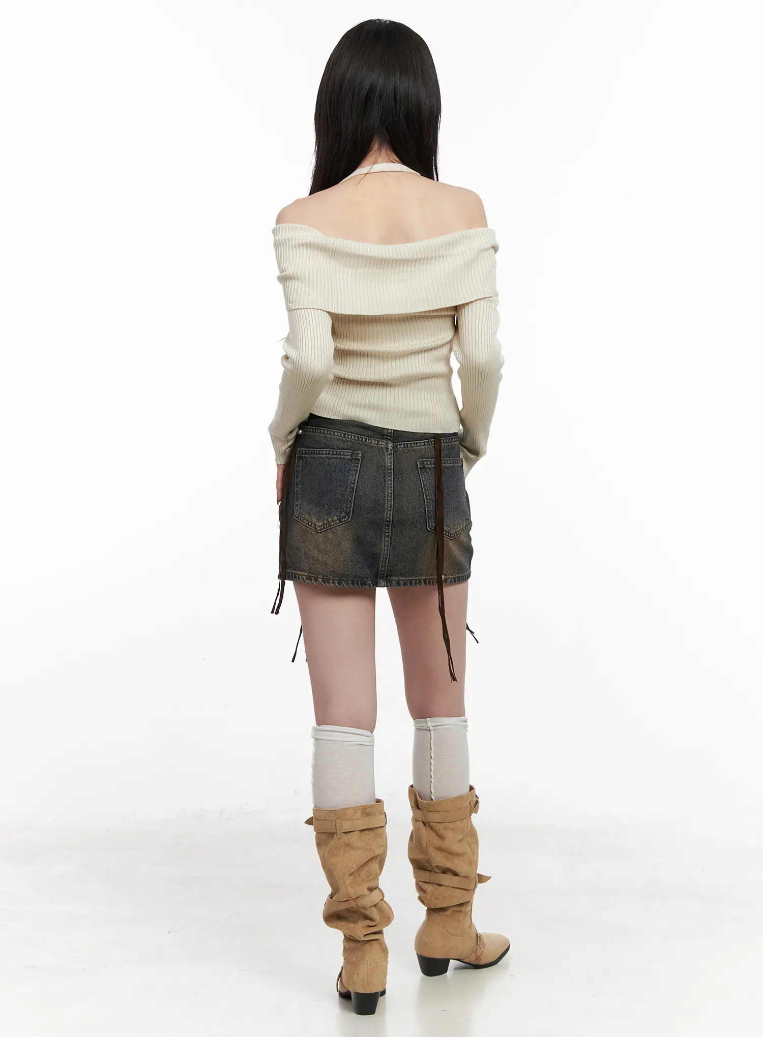 Ribbed Off-Shoulder Halter Top CN512 - Image 5