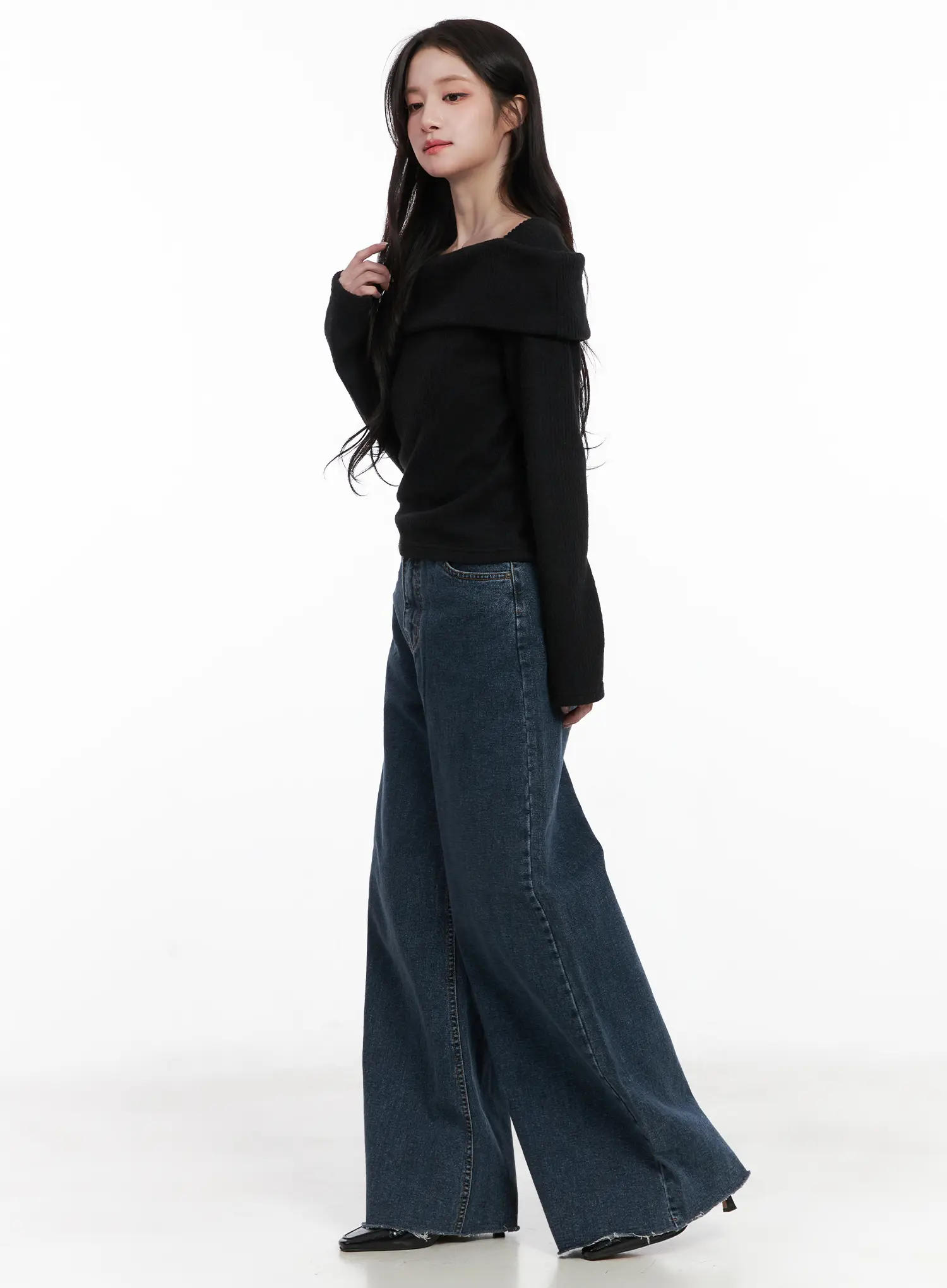 Ribbed Off-Shoulder Long Sleeve Top CN527 - Image 4