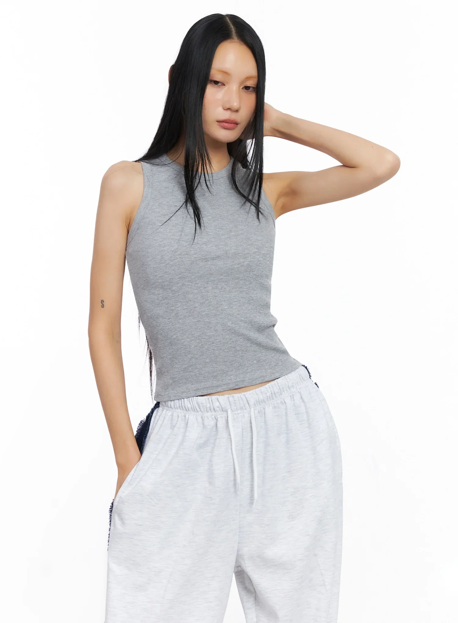 Ribbed Sleeveless Crop Top IO517 - Image 16