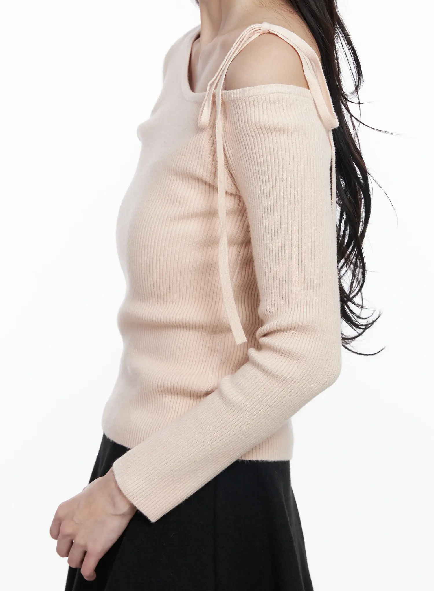 Ribbon Off-Shoulder Knit Top IJ529 - Image 9