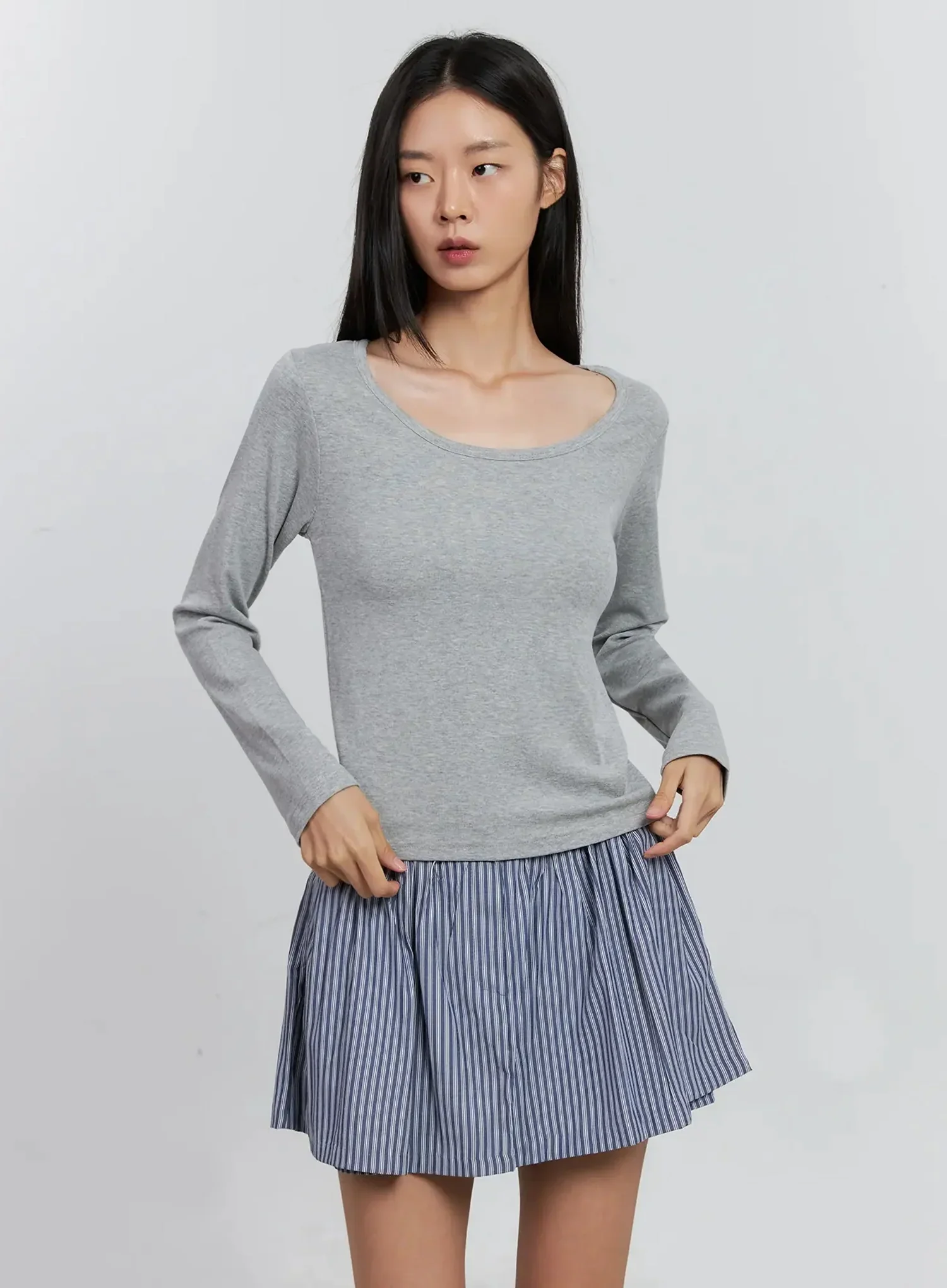Round-Neck Long Sleeve Top IS515 - Image 13