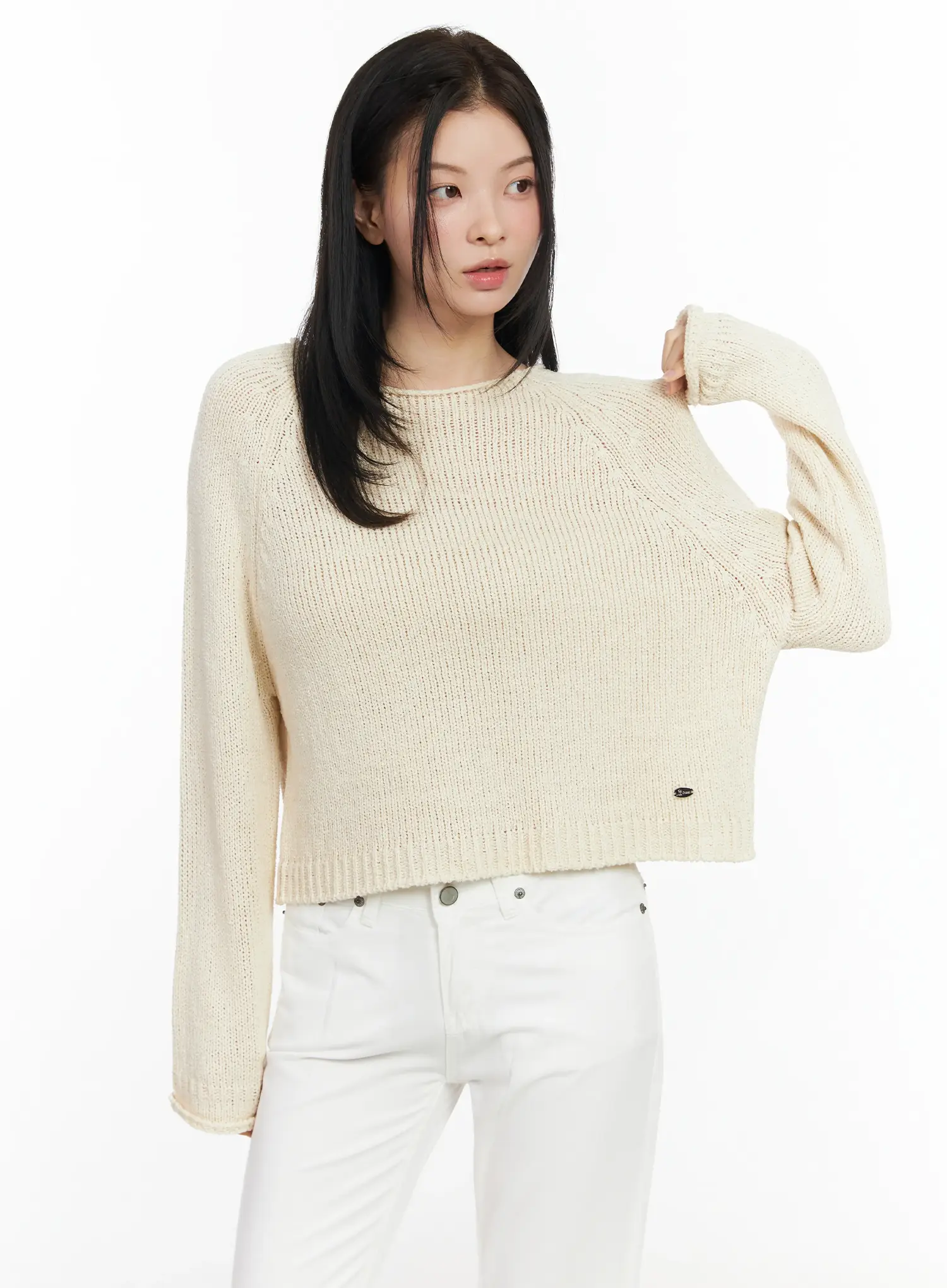 Round Neck Pendant Sweater IM524 - Image 11