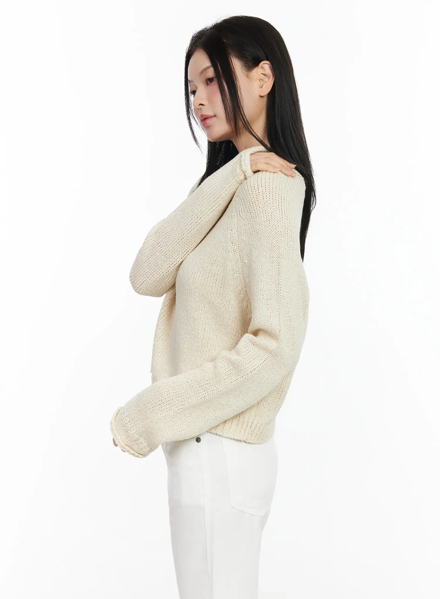 Round Neck Pendant Sweater IM524 - Image 6
