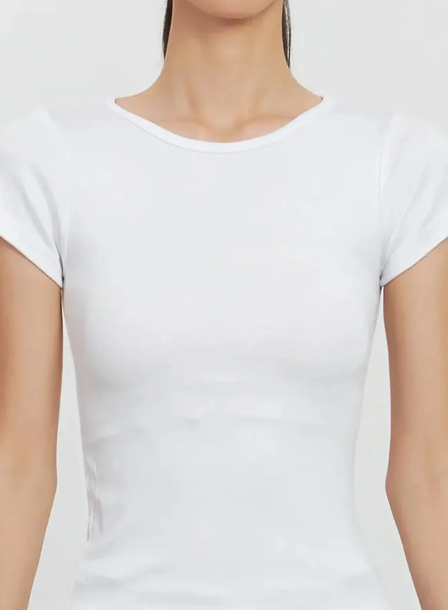 Round Neck Short-Sleeve Top IL528 - Image 3