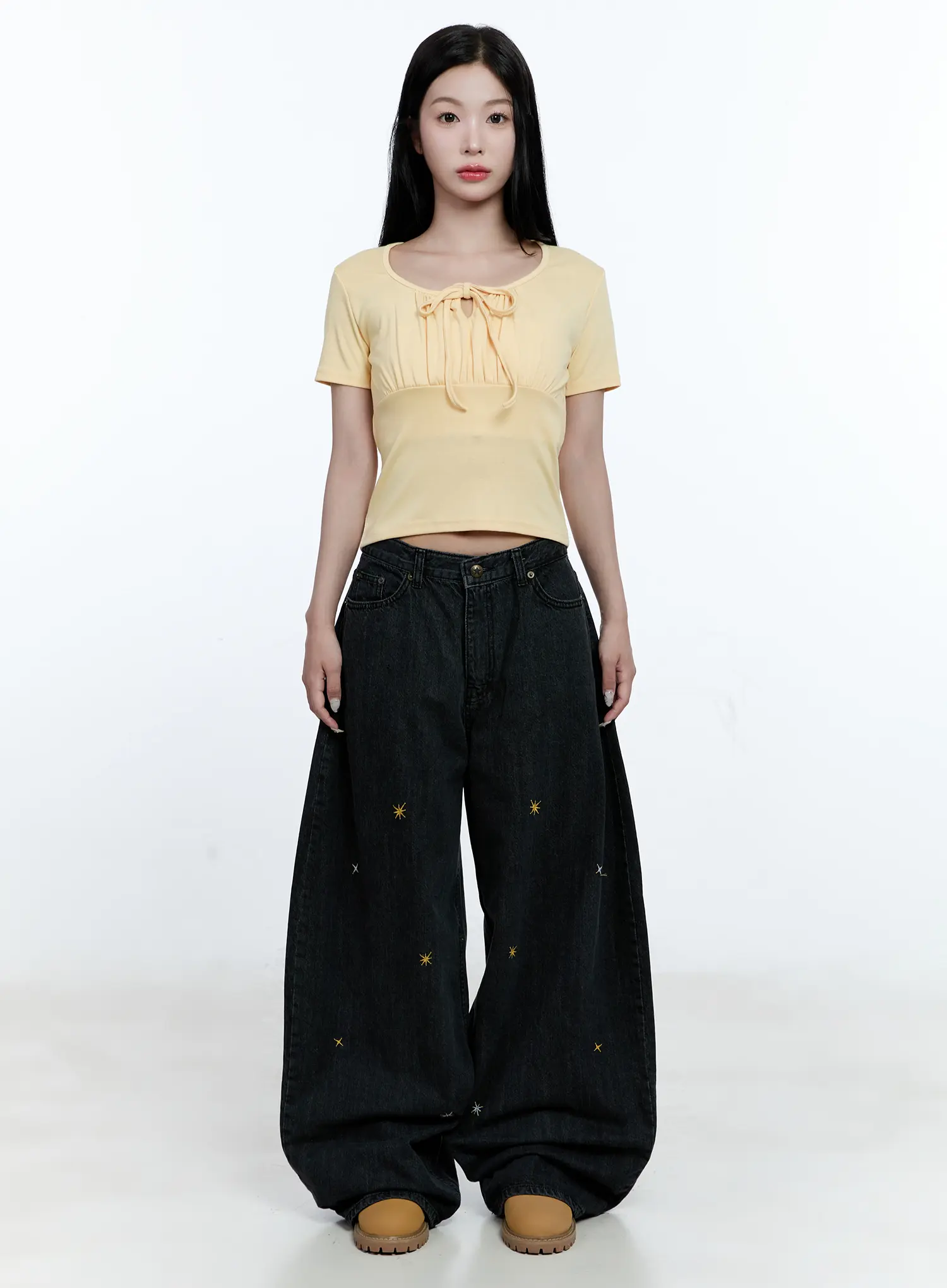 Ruched Ribbon Cropped Tee CG507 - Image 2
