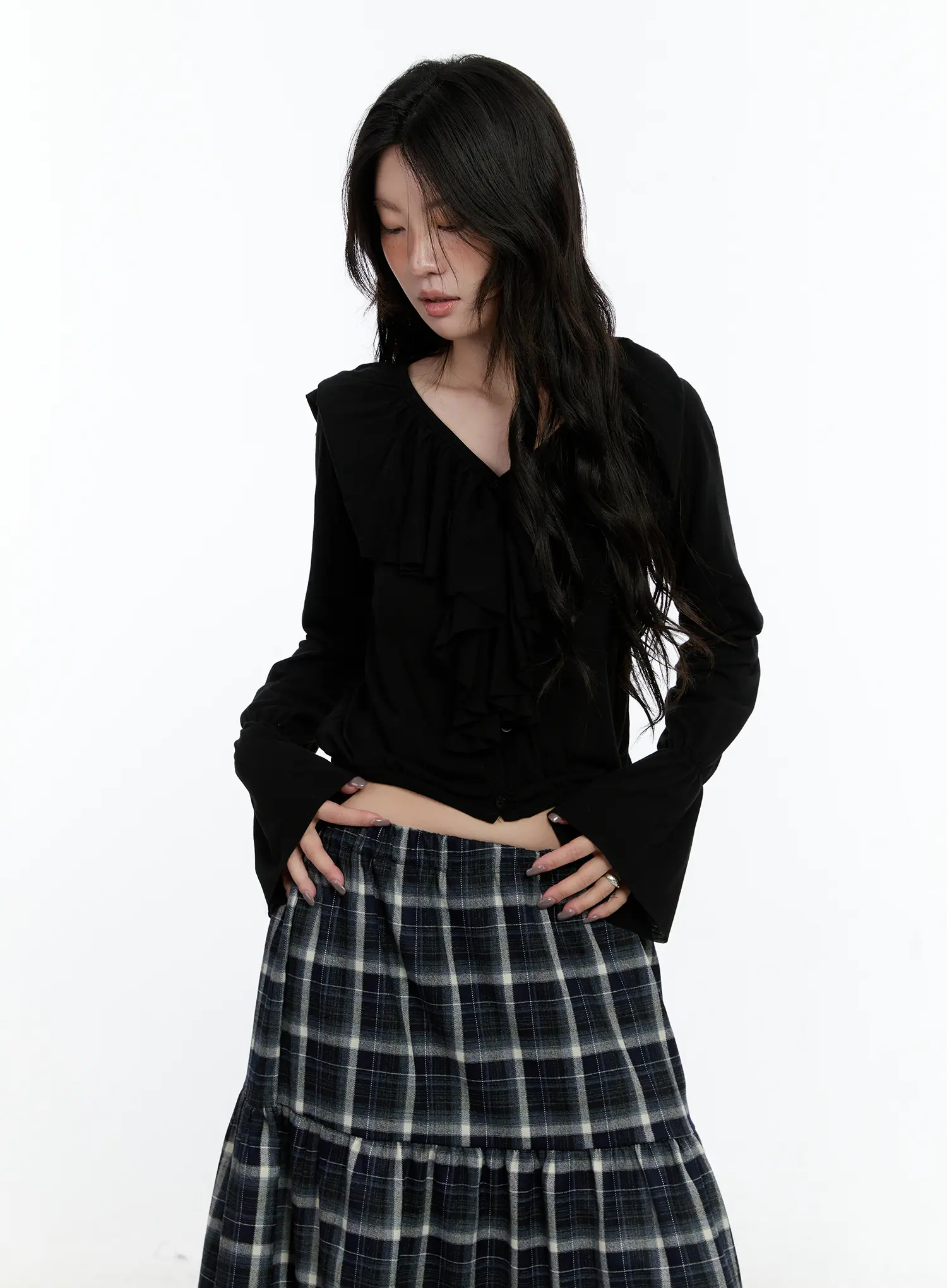 Ruffle Flare Sleeved Cardigan CN517 - Image 11