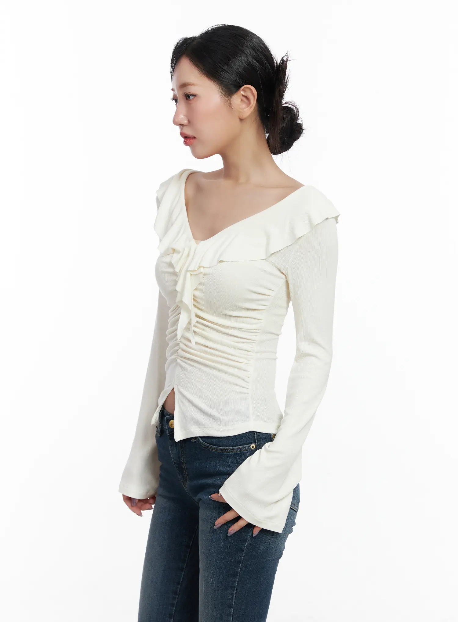 Ruffle Shirred V-Neck Long Sleeve Top CJ530 - Image 4