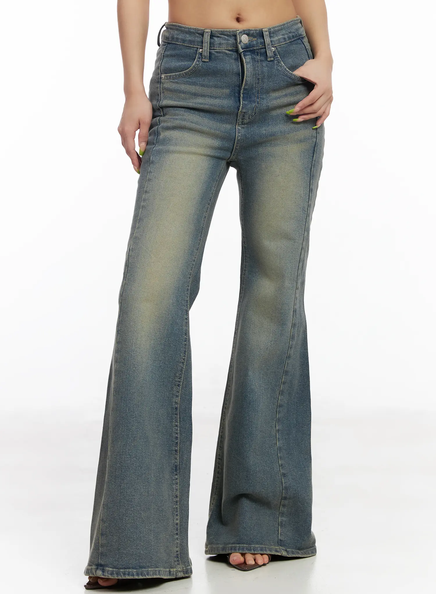 Sakura Mid-Rise Flared  Bootcut Jeans CM520