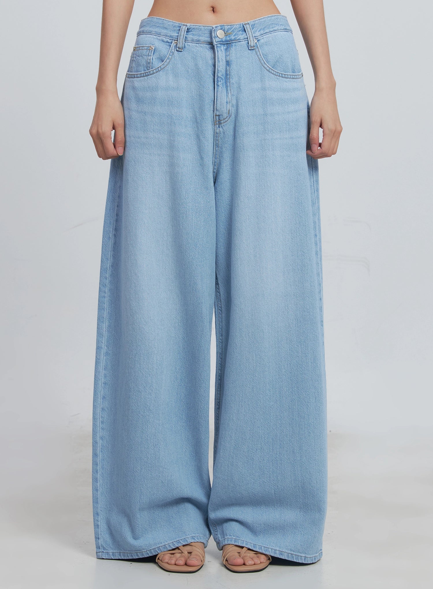 Scarlett Washed Wide-Leg Jeans IU512 - Image 5