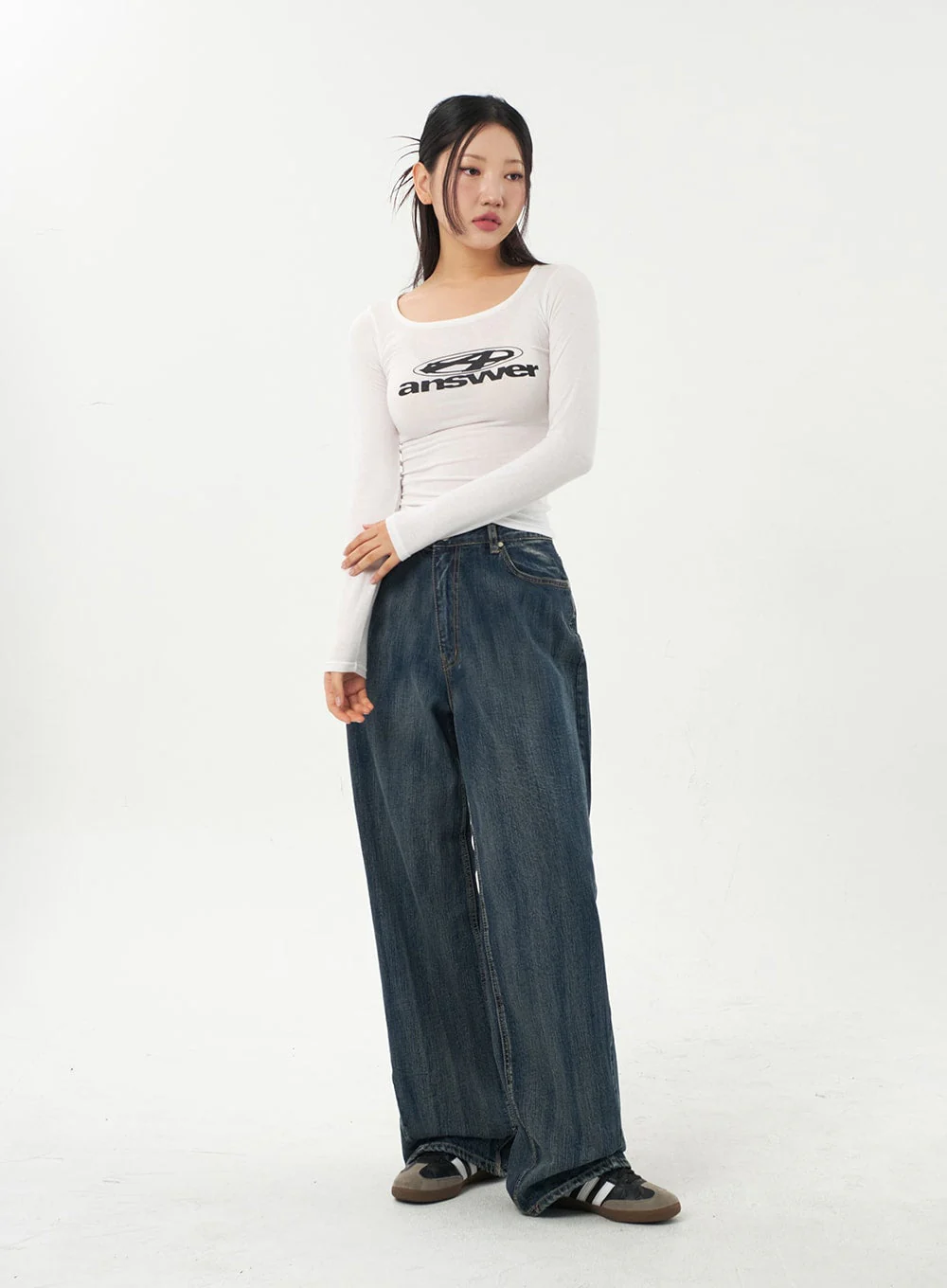 Scoop Neck Graphic Top CA325 - Image 7